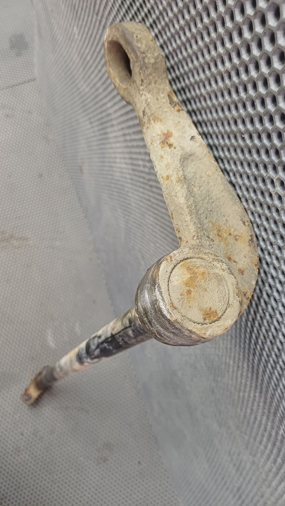 https://ycs.partsauto.market/partsauto-images/thmbs/userImages/c8f07ba63eb5b2f0f6006ea854bf8f7d/part/04500c62-fe0d-4bbf-b484-0cdcefb6fc31_1774349894325.jpg