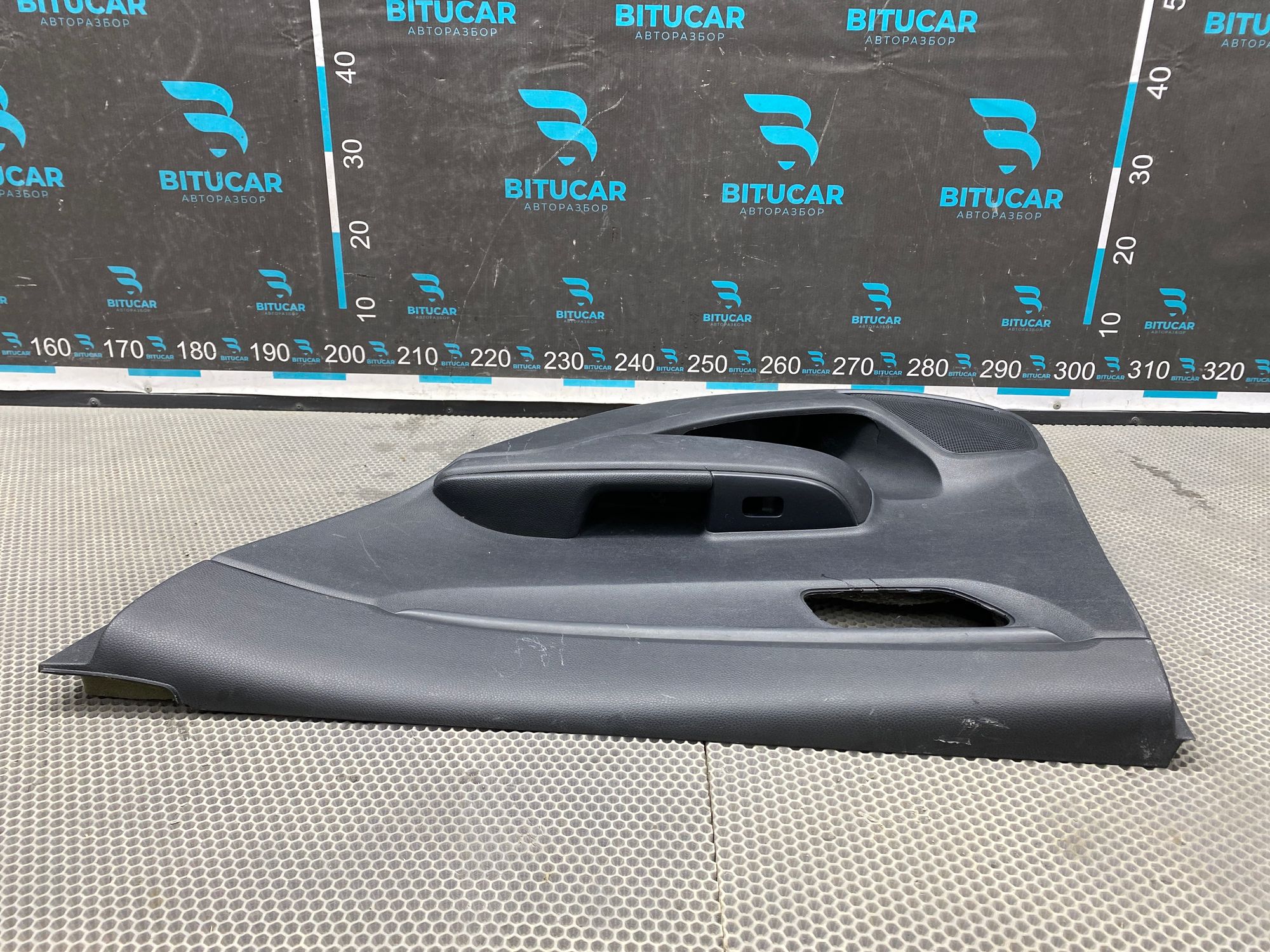 https://ycs.partsauto.market/partsauto-images/thmbs/userImages/c8f07ba63eb5b2f0f6006ea854bf8f7d/part/058fb26a-c084-492d-ab2e-67af835cfd2d_1777044228480.jpg
