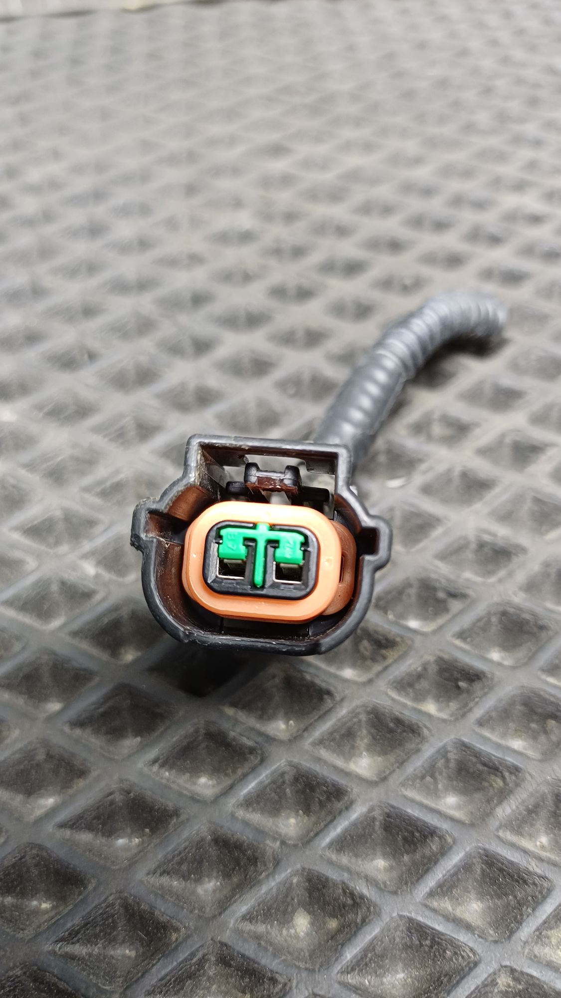https://ycs.partsauto.market/partsauto-images/thmbs/userImages/c8f07ba63eb5b2f0f6006ea854bf8f7d/part/06b13d85-183d-400a-8abe-9459dc9dc5b3_1777535229068.jpg