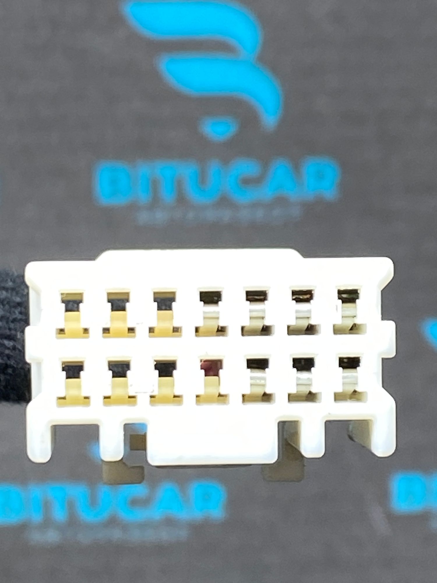 https://ycs.partsauto.market/partsauto-images/thmbs/userImages/c8f07ba63eb5b2f0f6006ea854bf8f7d/part/07321d38-c5c8-459a-9d70-ac8142fd3e7e_1777717252228.jpg