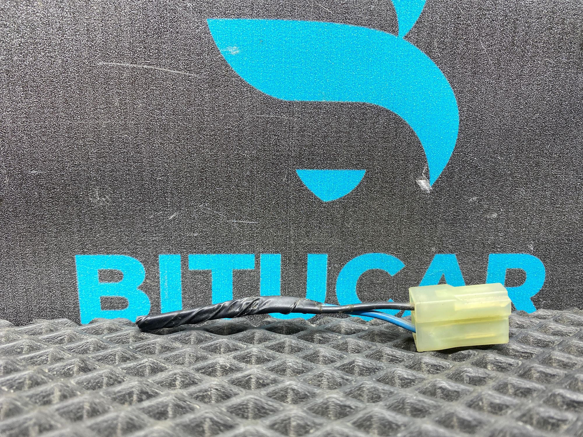 Б/У Фишка розетки прикуривателя Kia Rio 4 (G4FG) 1.6L AT 2021, 499 рублей, Краснодар