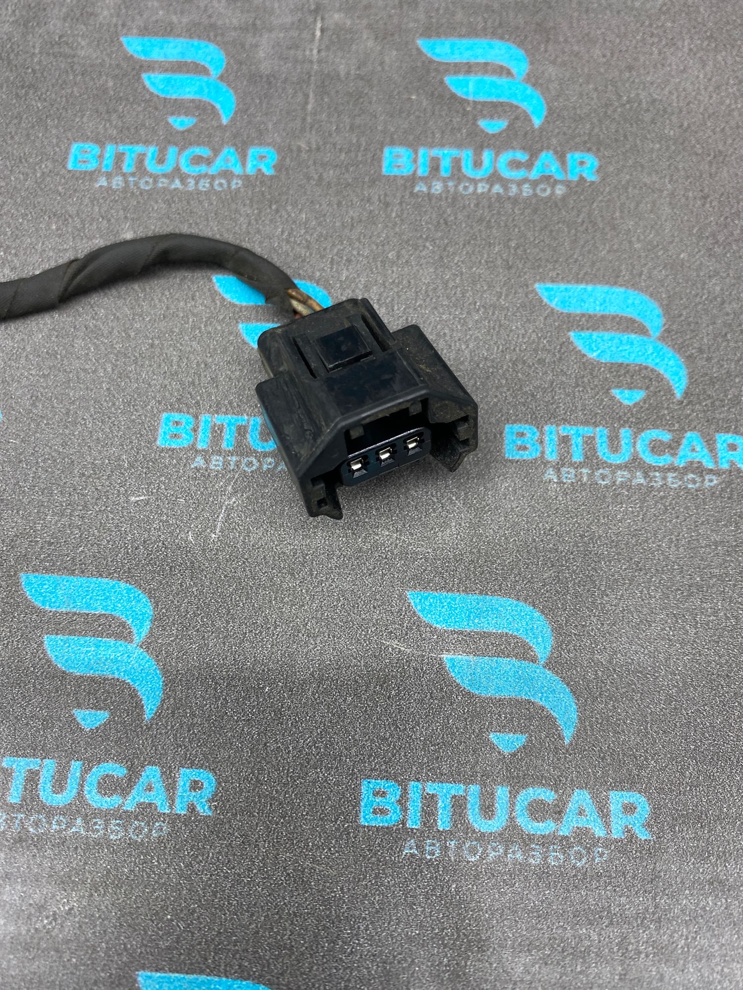 https://ycs.partsauto.market/partsauto-images/thmbs/userImages/c8f07ba63eb5b2f0f6006ea854bf8f7d/part/0916d7d2-d36e-4f66-9dc5-f2cf8010a1ff_1772183408070.jpg