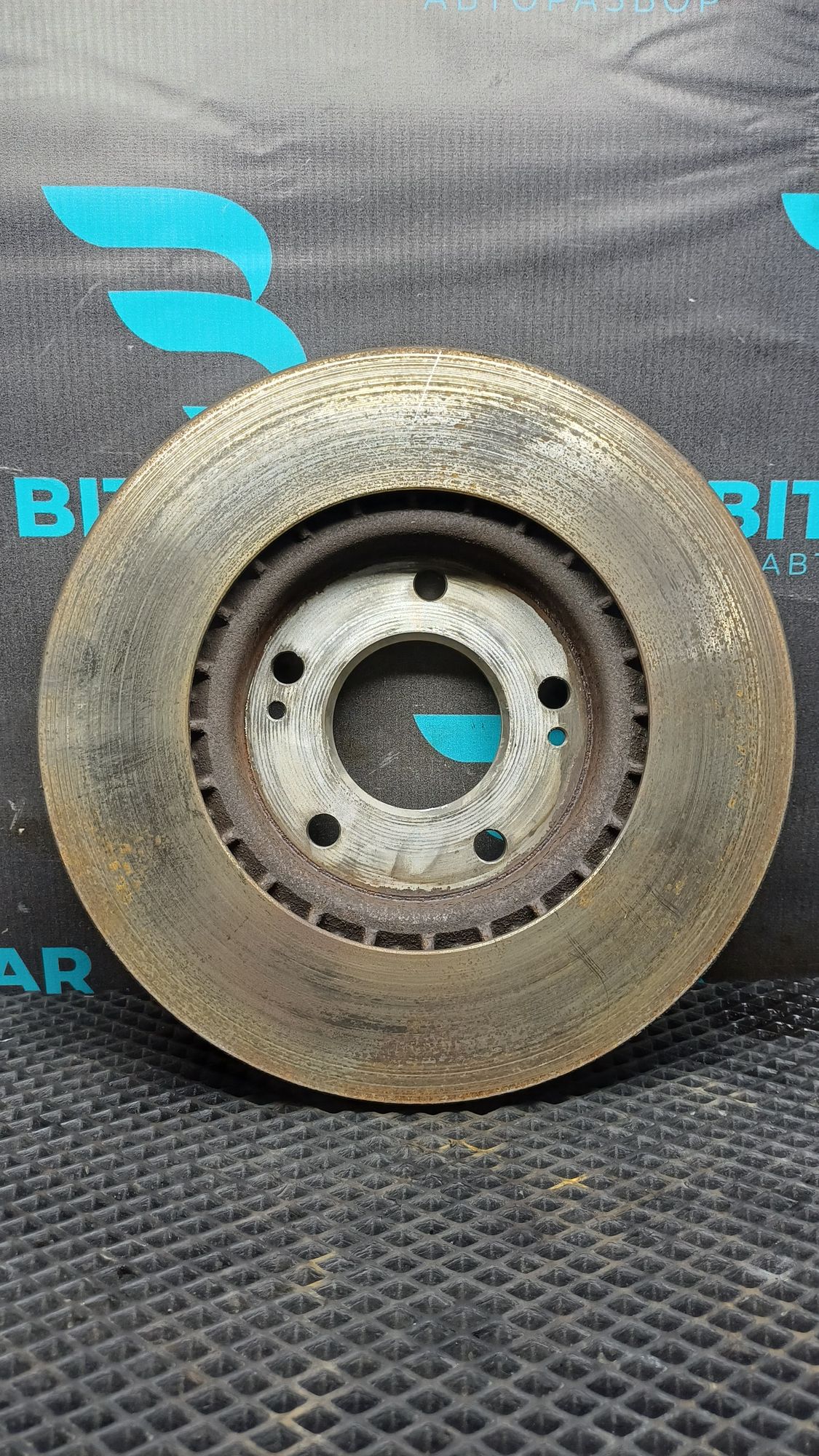 https://ycs.partsauto.market/partsauto-images/thmbs/userImages/c8f07ba63eb5b2f0f6006ea854bf8f7d/part/0a43e962-6929-44e7-a9f1-7f2b7a9094e0_1777276732267.jpg
