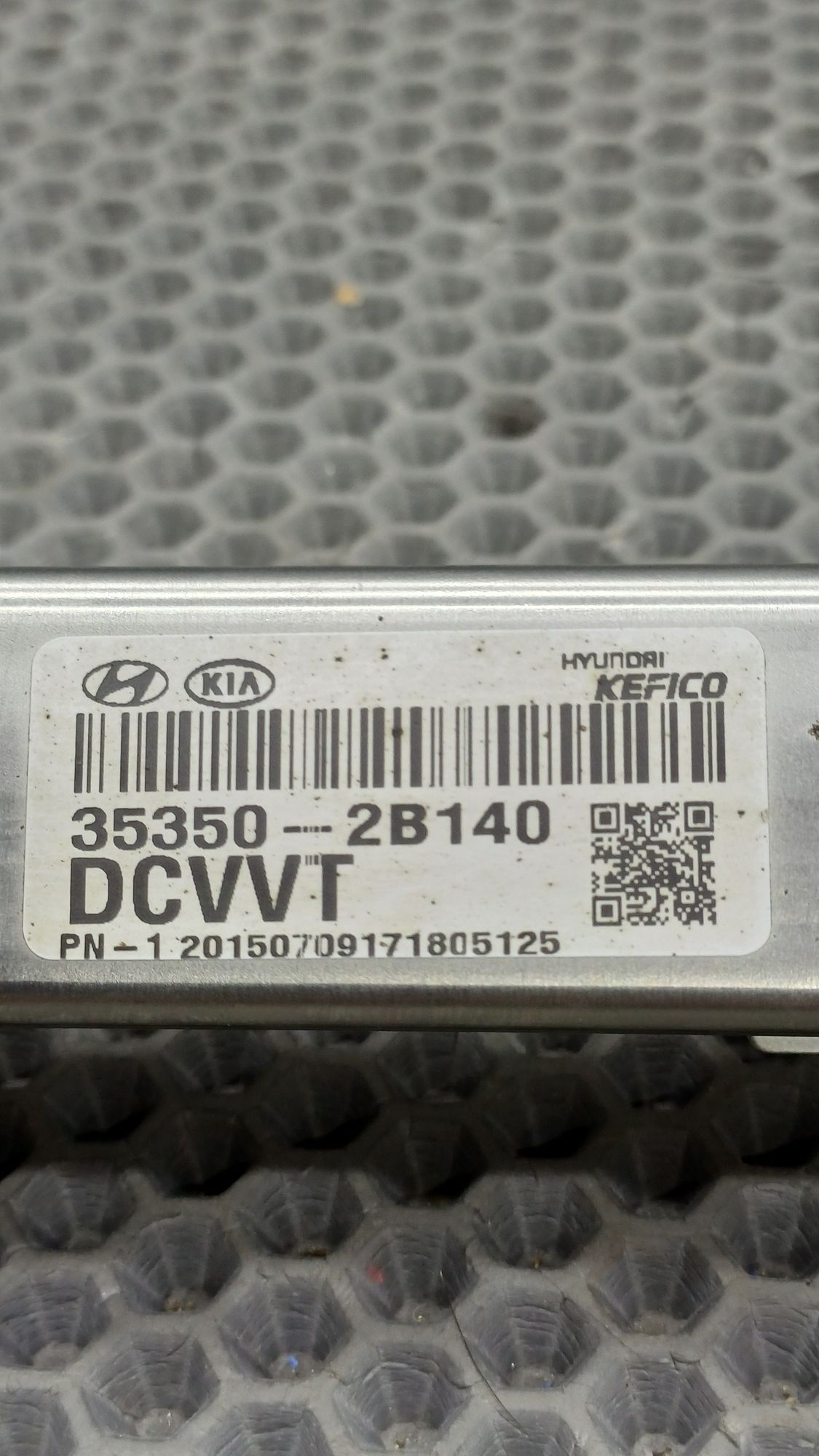 https://ycs.partsauto.market/partsauto-images/thmbs/userImages/c8f07ba63eb5b2f0f6006ea854bf8f7d/part/0b98b26e-b019-4597-a5fd-c36df41d4561_1777375161895.jpg