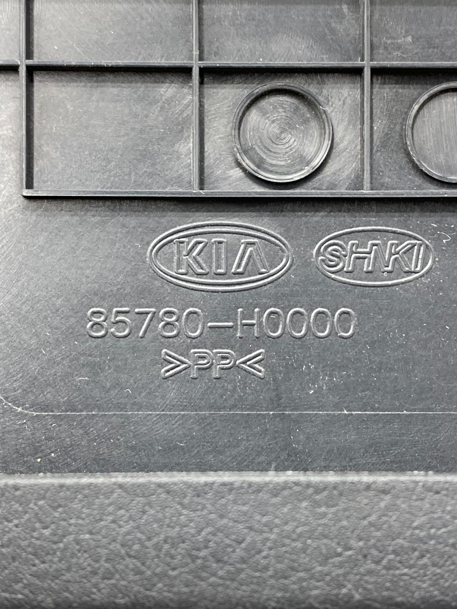 https://ycs.partsauto.market/partsauto-images/thmbs/userImages/c8f07ba63eb5b2f0f6006ea854bf8f7d/part/0bfb403f-6ade-4de6-be60-0b929ea3097e_1777022993281.jpg