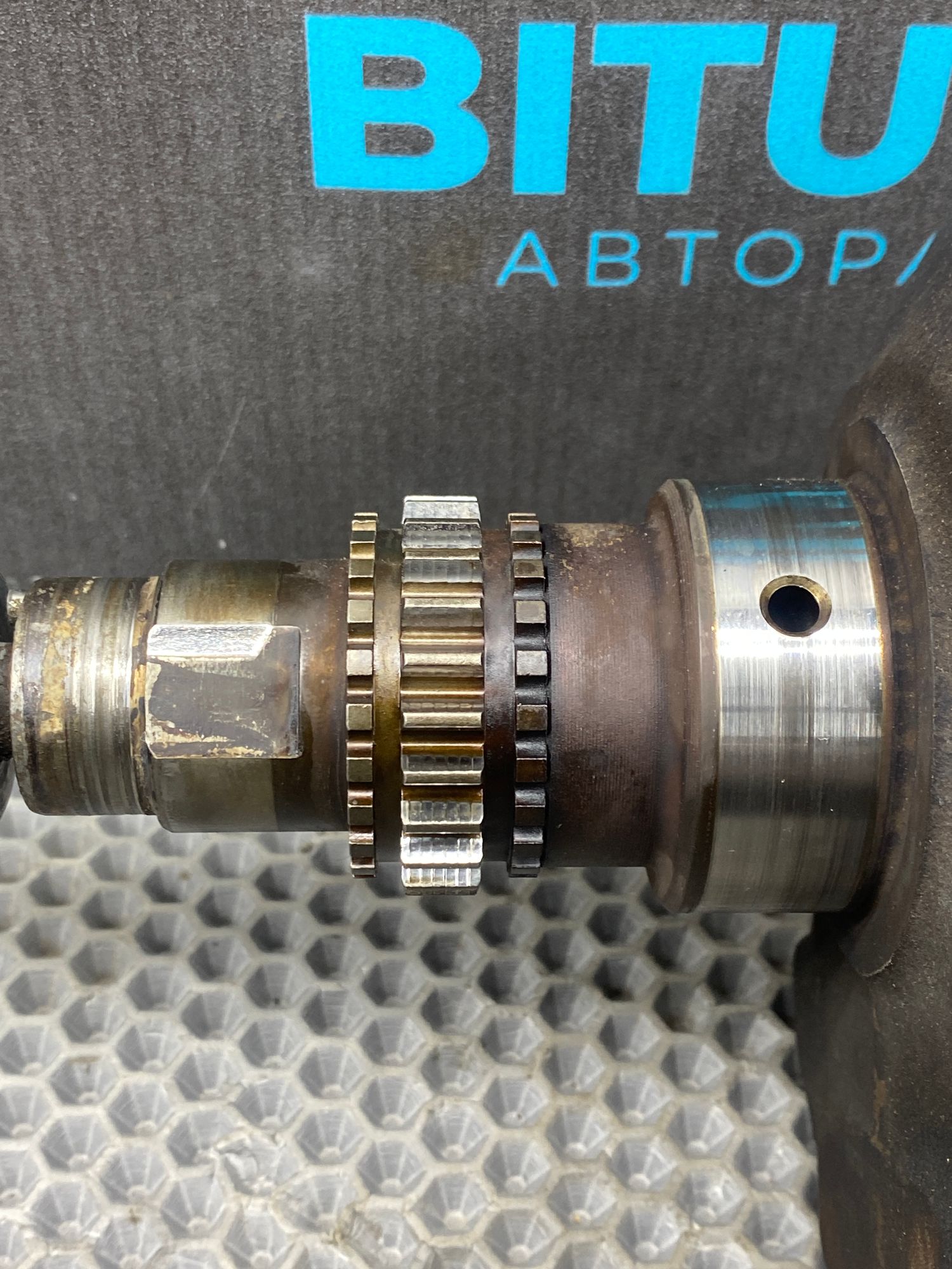 Б/У Коленвал Hyundai Solaris 1 2014 Белый, 9990 рублей, Краснодар