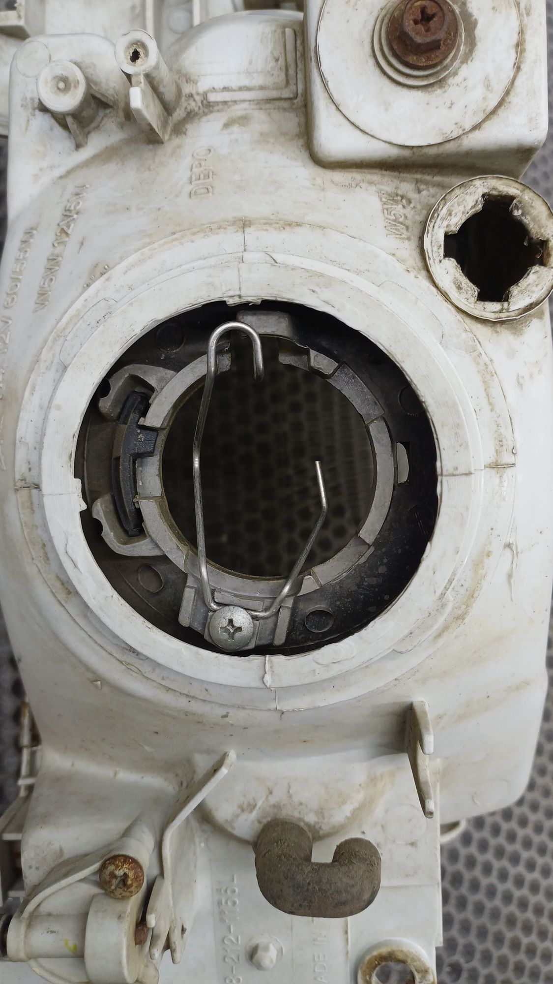 Б/У Фара левая DEPO Toyota CARINA E 6 дорест. 1992—1996 1994 Зеленый, 1990 рублей, Краснодар