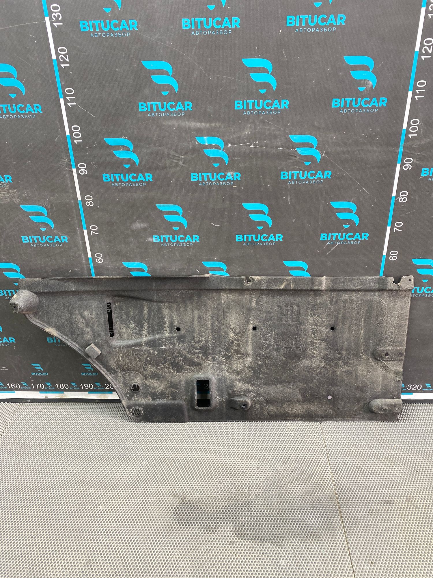 https://ycs.partsauto.market/partsauto-images/thmbs/userImages/c8f07ba63eb5b2f0f6006ea854bf8f7d/part/114f0d28-25cb-4069-8dba-aa03531696e2_1777456164308.jpg