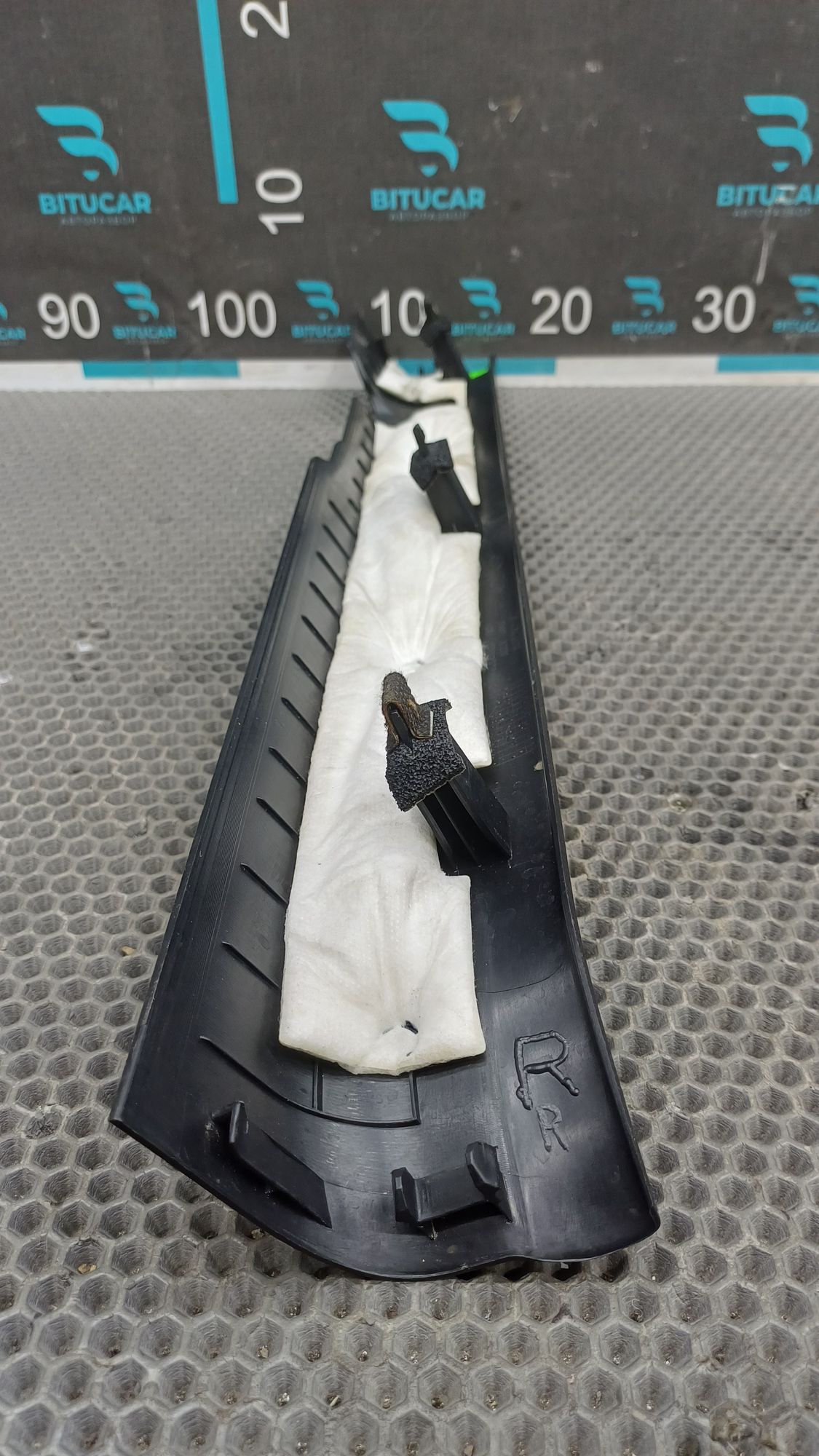 https://ycs.partsauto.market/partsauto-images/thmbs/userImages/c8f07ba63eb5b2f0f6006ea854bf8f7d/part/117882de-4d9f-43b9-85a0-b534ea7aa1fc_1777364866197.jpg