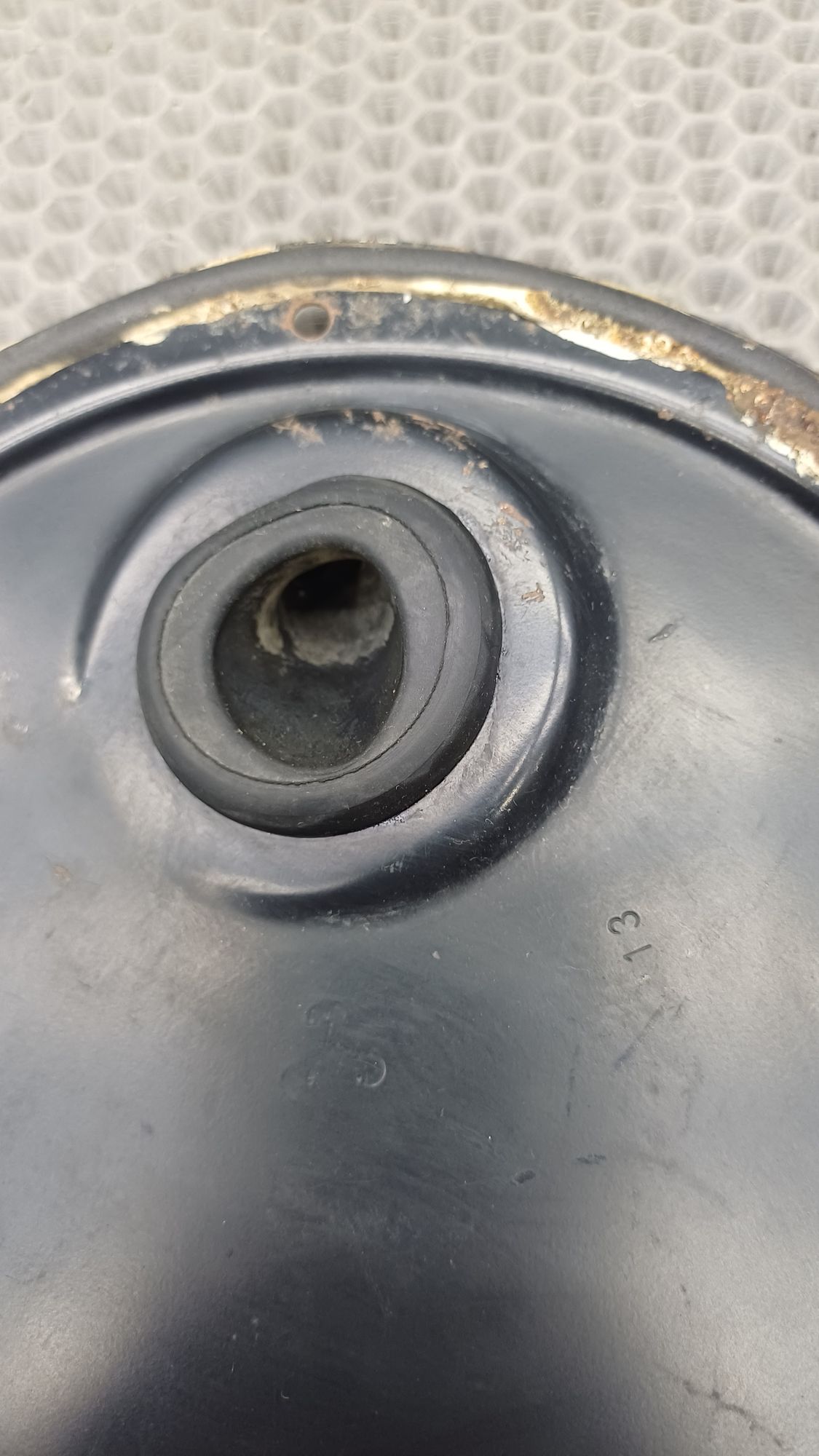 https://ycs.partsauto.market/partsauto-images/thmbs/userImages/c8f07ba63eb5b2f0f6006ea854bf8f7d/part/125d23a5-92cd-462d-824d-d9db443478e3_1774180105380.jpg