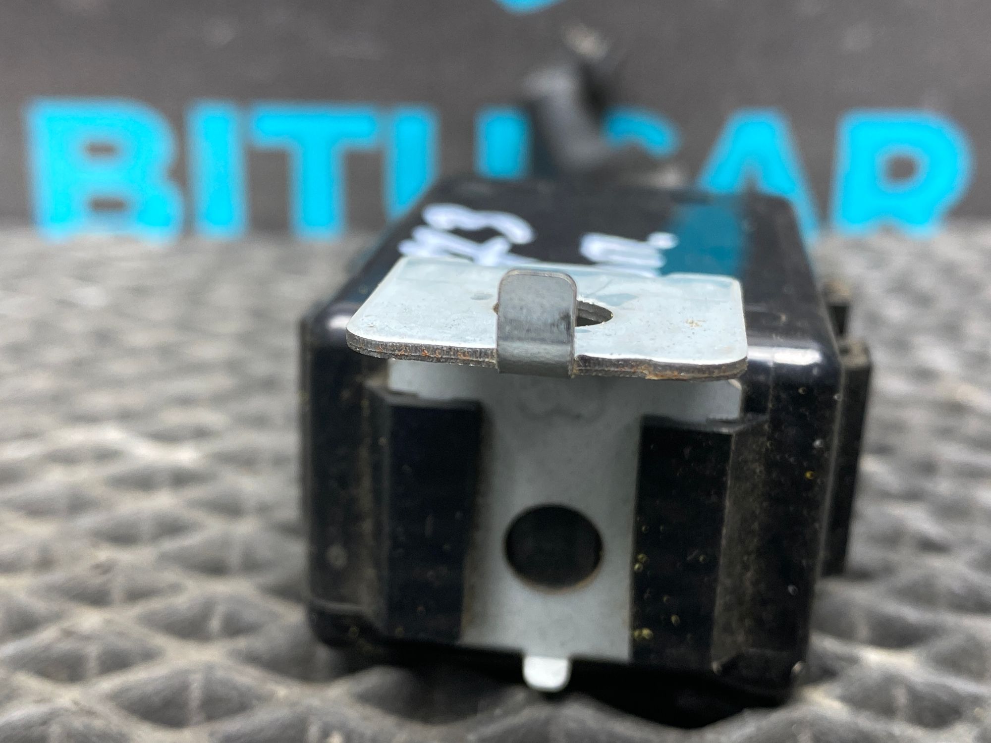 Б/У Блок иммобилайзера с фишкой Kia Rio 4 (G4FG) 1.6L AT 2021, 1790 рублей, Краснодар