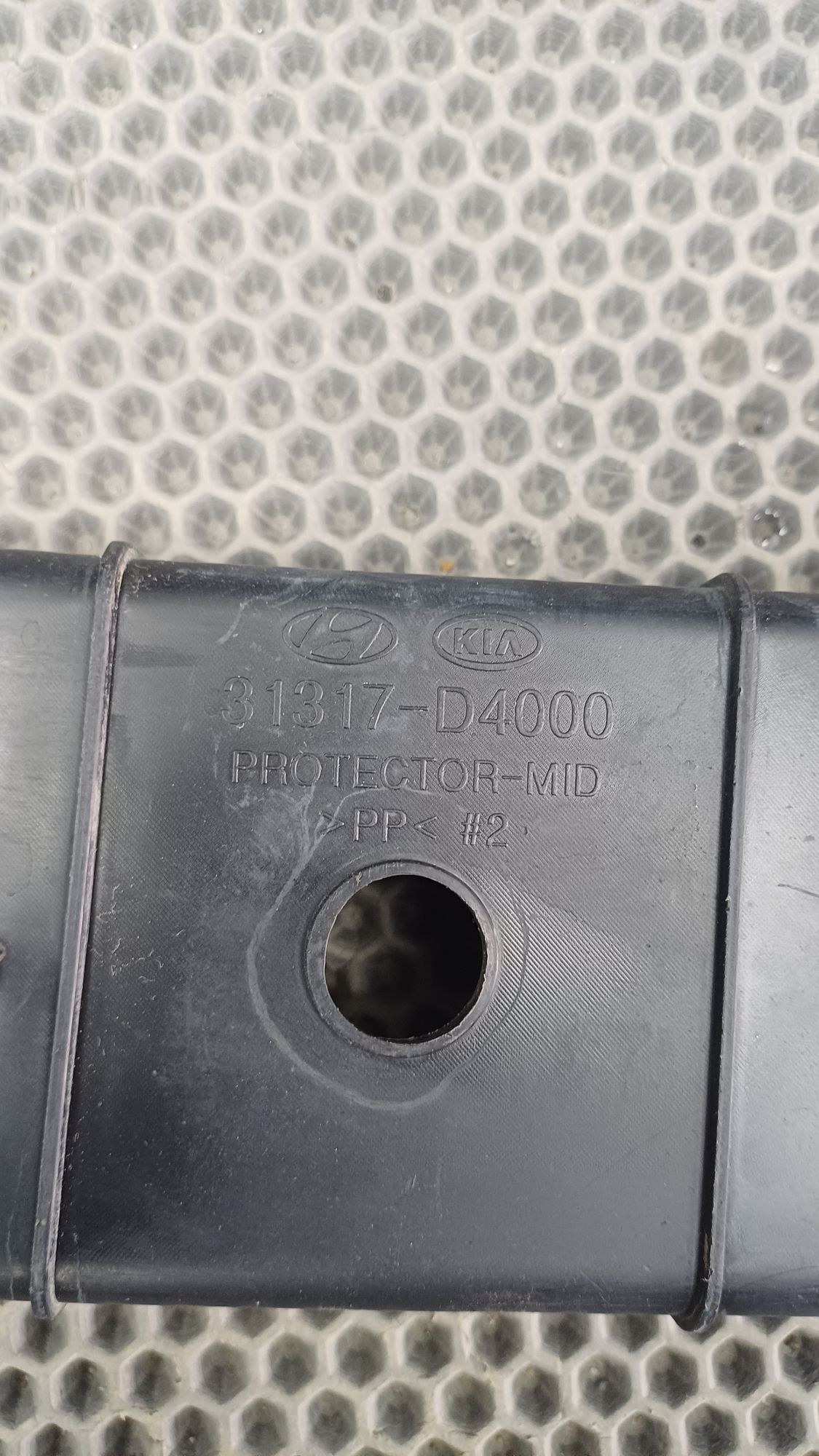 https://ycs.partsauto.market/partsauto-images/thmbs/userImages/c8f07ba63eb5b2f0f6006ea854bf8f7d/part/143c115f-ebad-42a5-9b76-c8ec13d5db1f_1777462713979.jpg