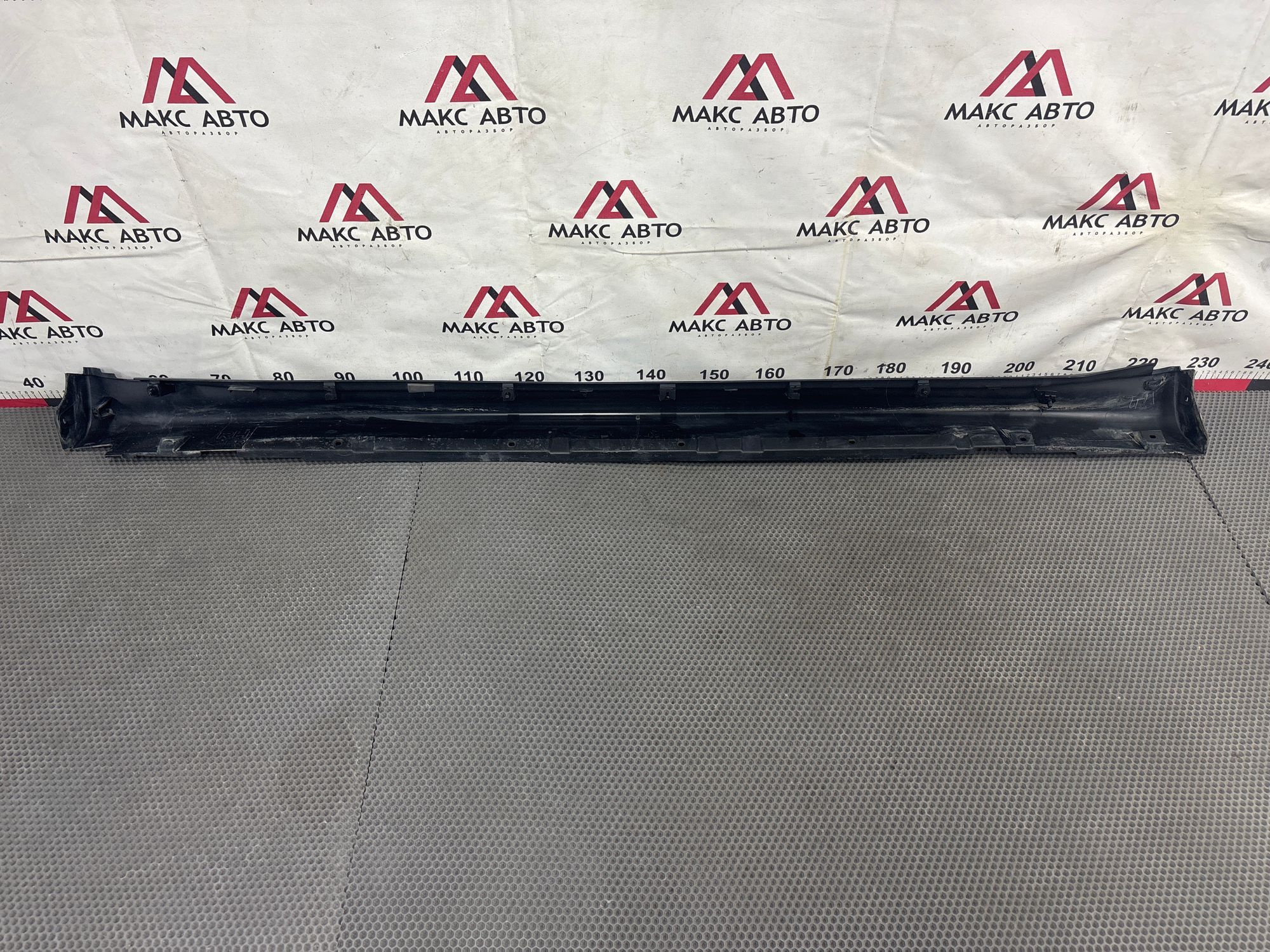 Накладка порога левая Nissan Juke I (2010—2014) 2010, 2590 рублей, Краснодар