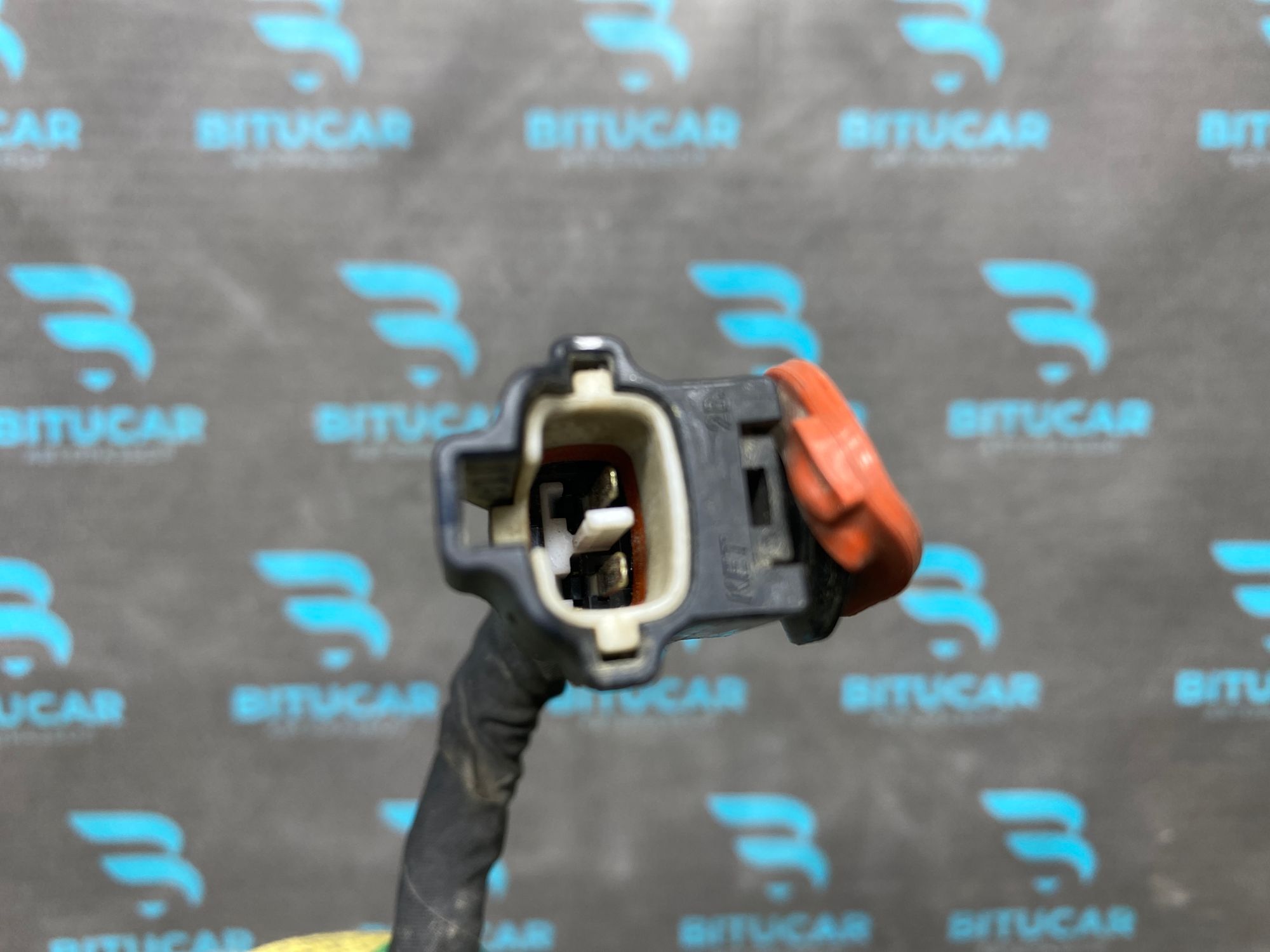 https://ycs.partsauto.market/partsauto-images/thmbs/userImages/c8f07ba63eb5b2f0f6006ea854bf8f7d/part/1471e365-01fb-41f6-b044-aa492c8455d9_1777460512101.jpg