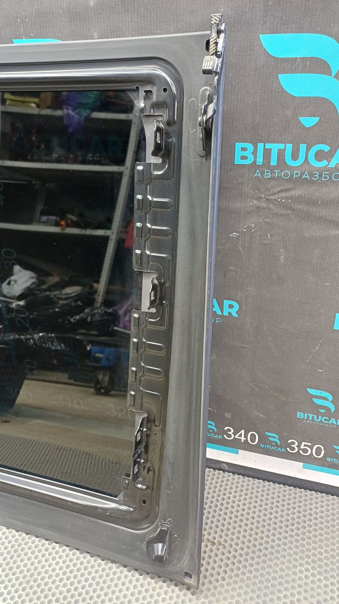 https://ycs.partsauto.market/partsauto-images/thmbs/userImages/c8f07ba63eb5b2f0f6006ea854bf8f7d/part/147b0fee-6131-4f1d-b660-498b47a3dc29_1777209704163.jpg