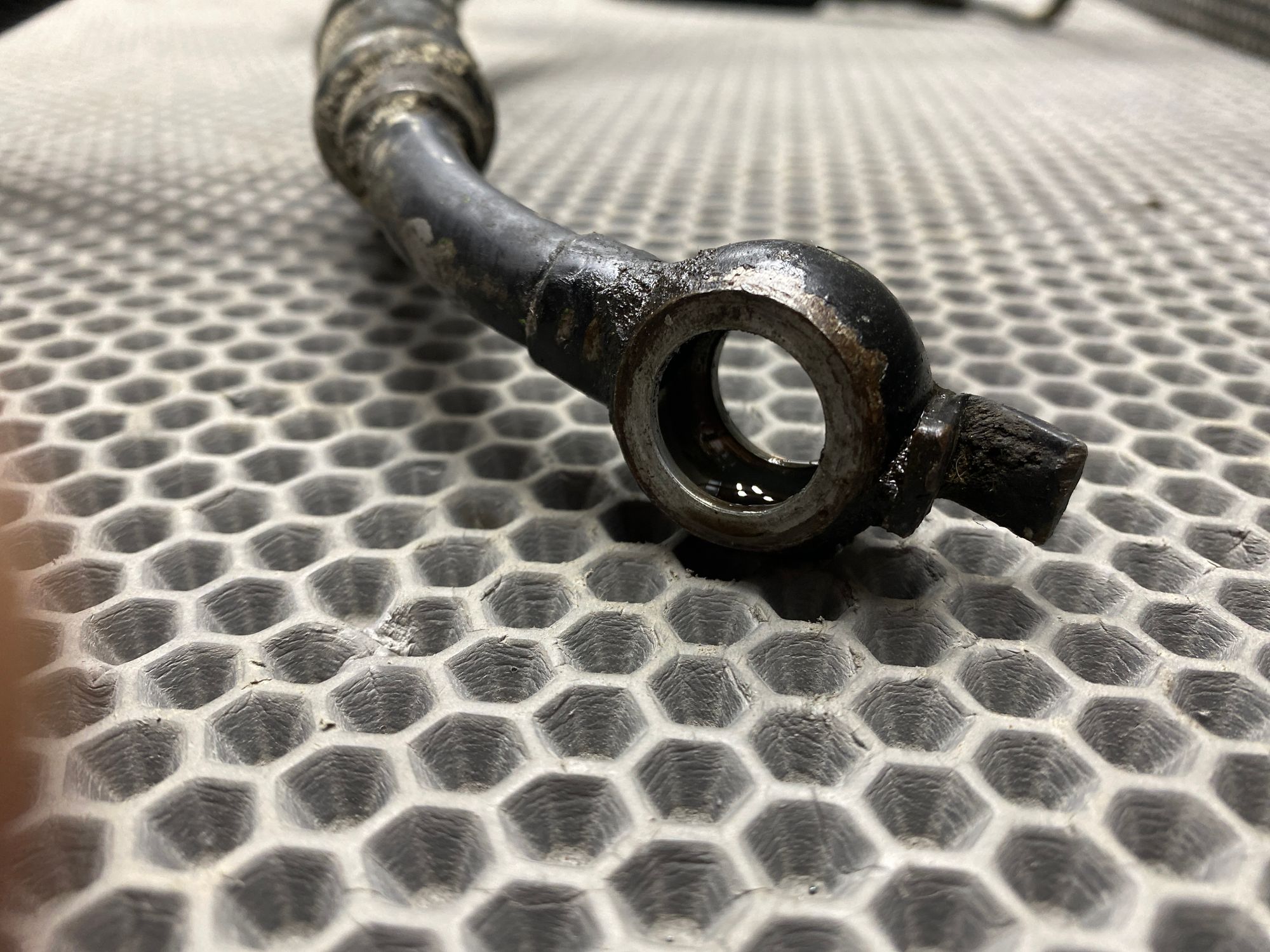 Б/У Трубка ГУР низкого давления  Toyota CARINA E 6 дорест. 1992—1996 1994 Зеленый, 2990 рублей, Краснодар