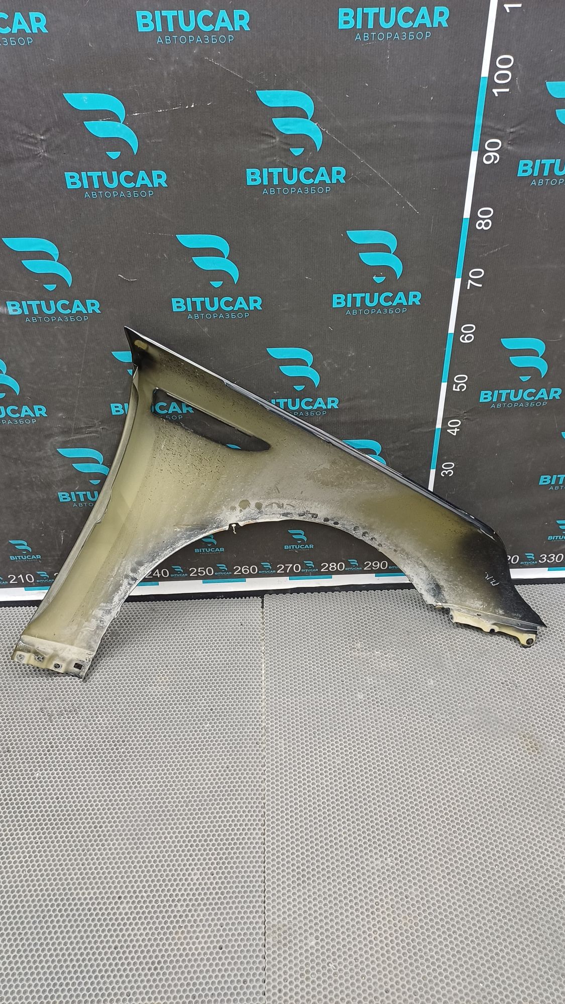 https://ycs.partsauto.market/partsauto-images/thmbs/userImages/c8f07ba63eb5b2f0f6006ea854bf8f7d/part/1554fdbd-2f49-4aa0-93ad-be93db561da1_1775117942262.jpg