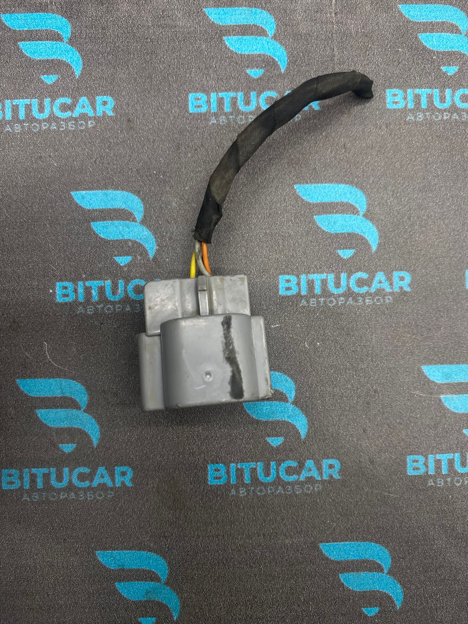 https://ycs.partsauto.market/partsauto-images/thmbs/userImages/c8f07ba63eb5b2f0f6006ea854bf8f7d/part/158c9023-85c6-446d-8d1d-2bf8c4ba7e90_1772017929349.jpg