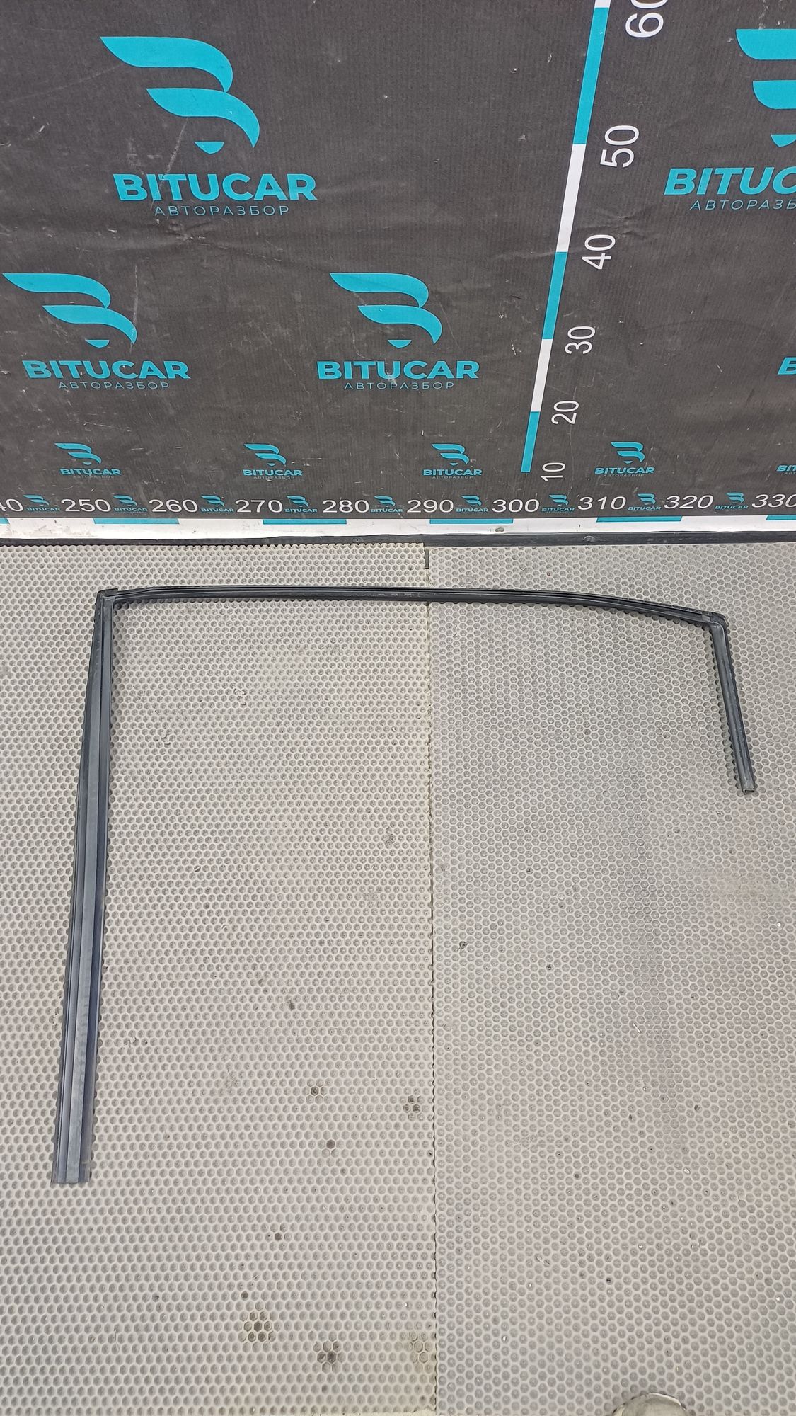 https://ycs.partsauto.market/partsauto-images/thmbs/userImages/c8f07ba63eb5b2f0f6006ea854bf8f7d/part/16c4dd7f-58e3-4071-b663-437443aa6be1_1777208255604.jpg