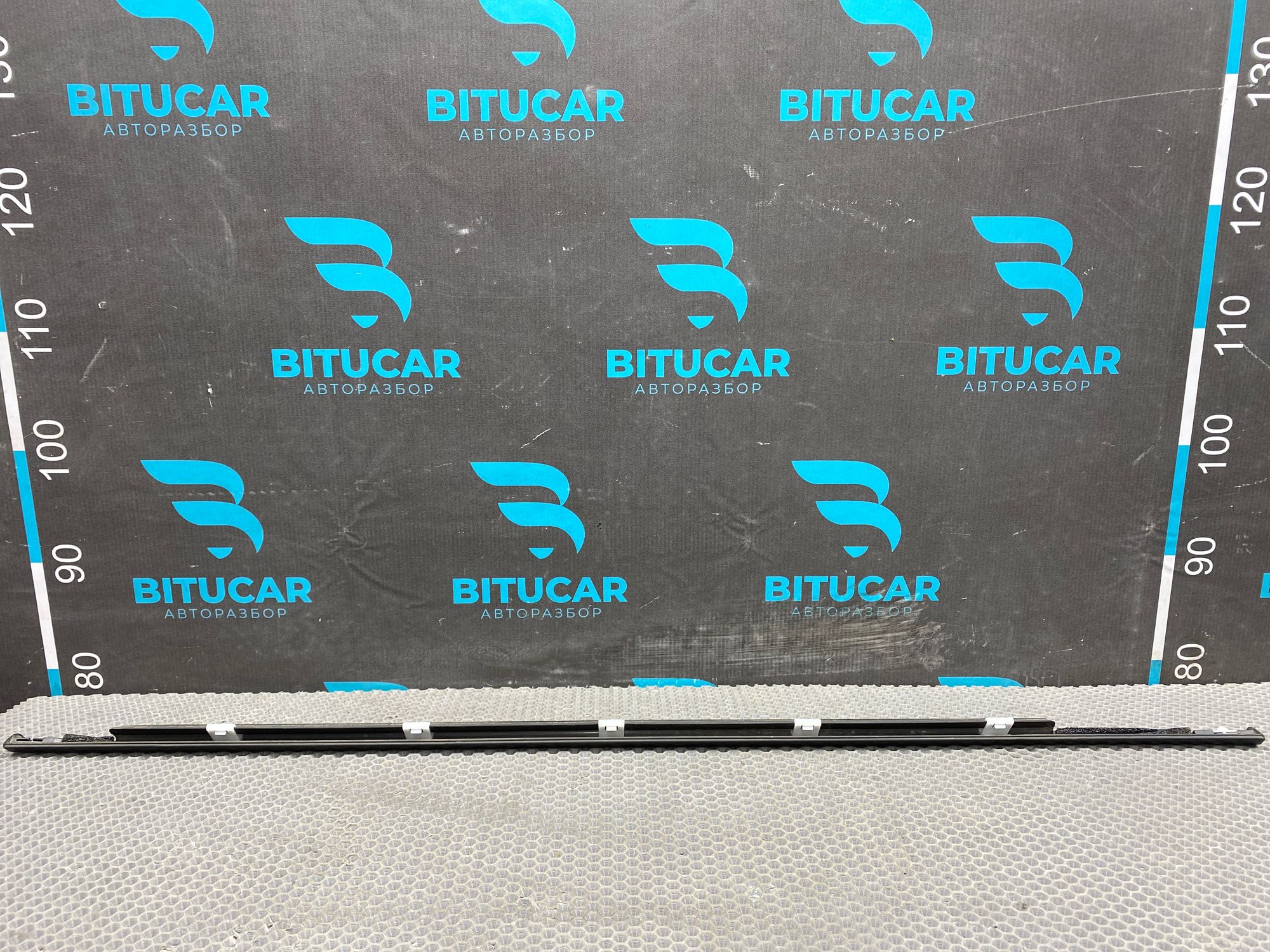 https://ycs.partsauto.market/partsauto-images/thmbs/userImages/c8f07ba63eb5b2f0f6006ea854bf8f7d/part/17555a6a-25e8-40cd-a7ba-29f6c68ea828_1777032193234.jpg