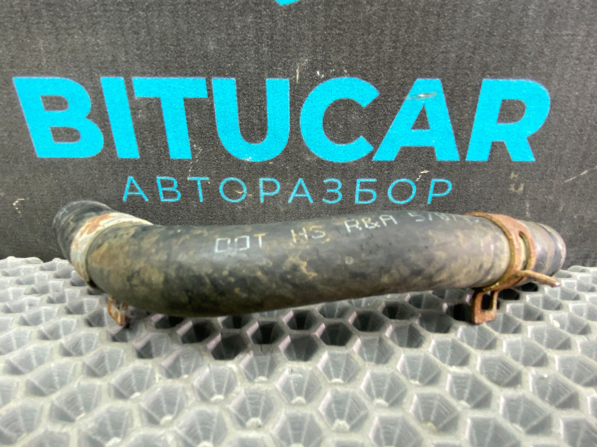 https://ycs.partsauto.market/partsauto-images/thmbs/userImages/c8f07ba63eb5b2f0f6006ea854bf8f7d/part/179b5ea6-8c38-498d-b700-573ff43e8650_1777538496821.jpg
