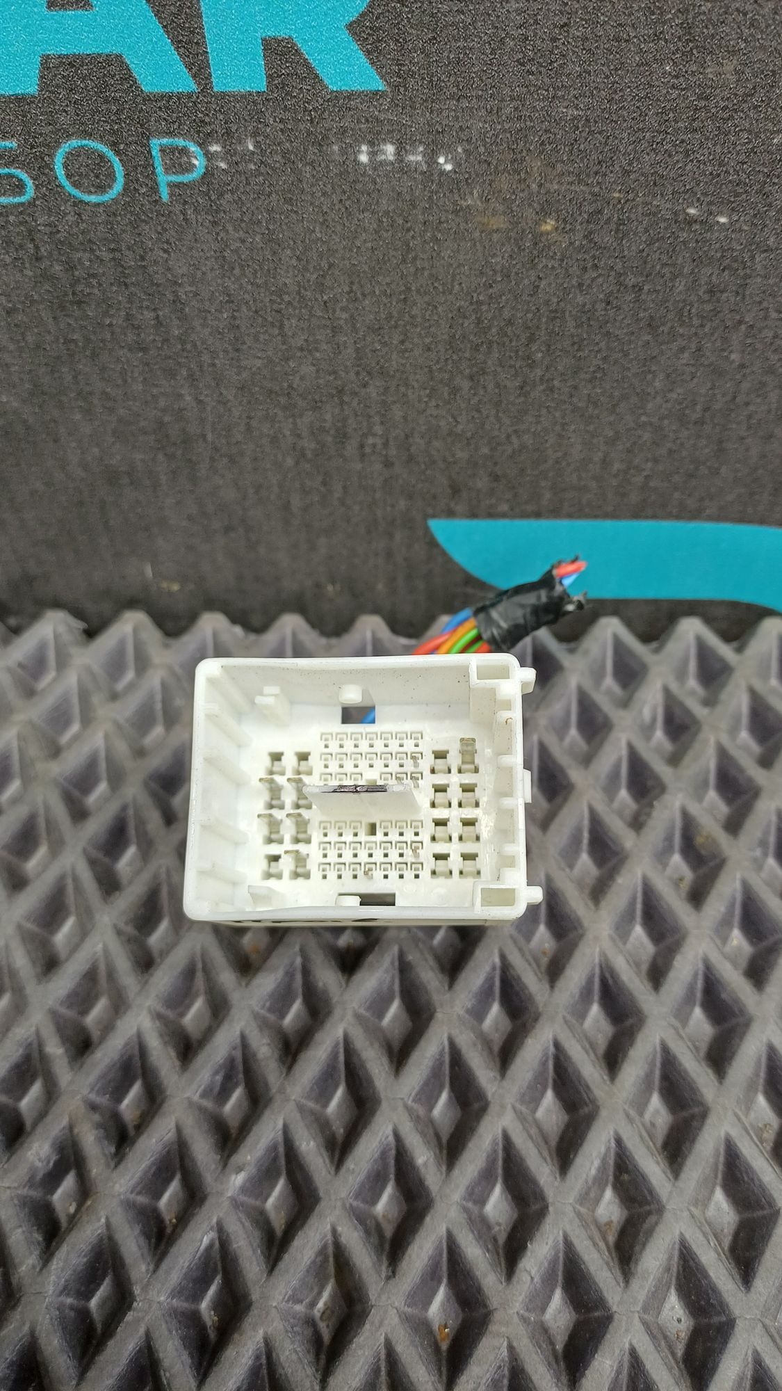 https://ycs.partsauto.market/partsauto-images/thmbs/userImages/c8f07ba63eb5b2f0f6006ea854bf8f7d/part/185e20dd-21b1-4344-811d-ddb3d89e150d_1774622841716.jpg