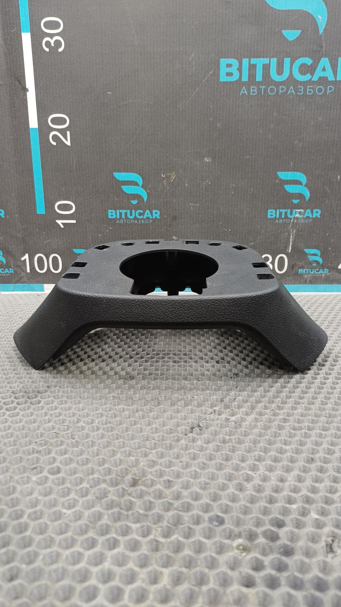 https://ycs.partsauto.market/partsauto-images/thmbs/userImages/c8f07ba63eb5b2f0f6006ea854bf8f7d/part/18cc5530-aab3-4ea5-a985-3404c6d43318_1777365967412.jpg