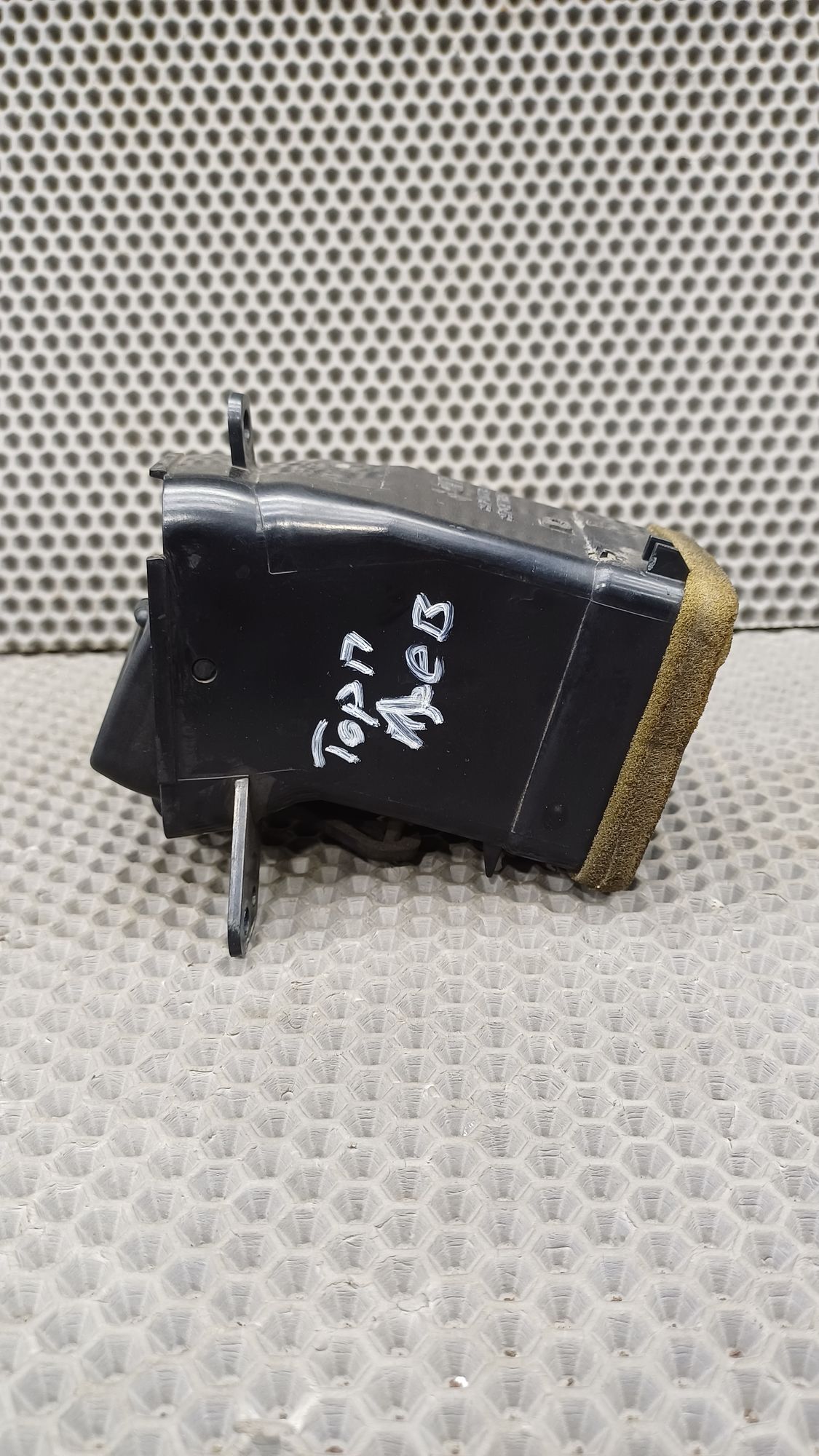 Б/У Дефлектор обдува салона левый Toyota CARINA E 6 дорест. 1992—1996 1994 Зеленый, 790 рублей, Краснодар