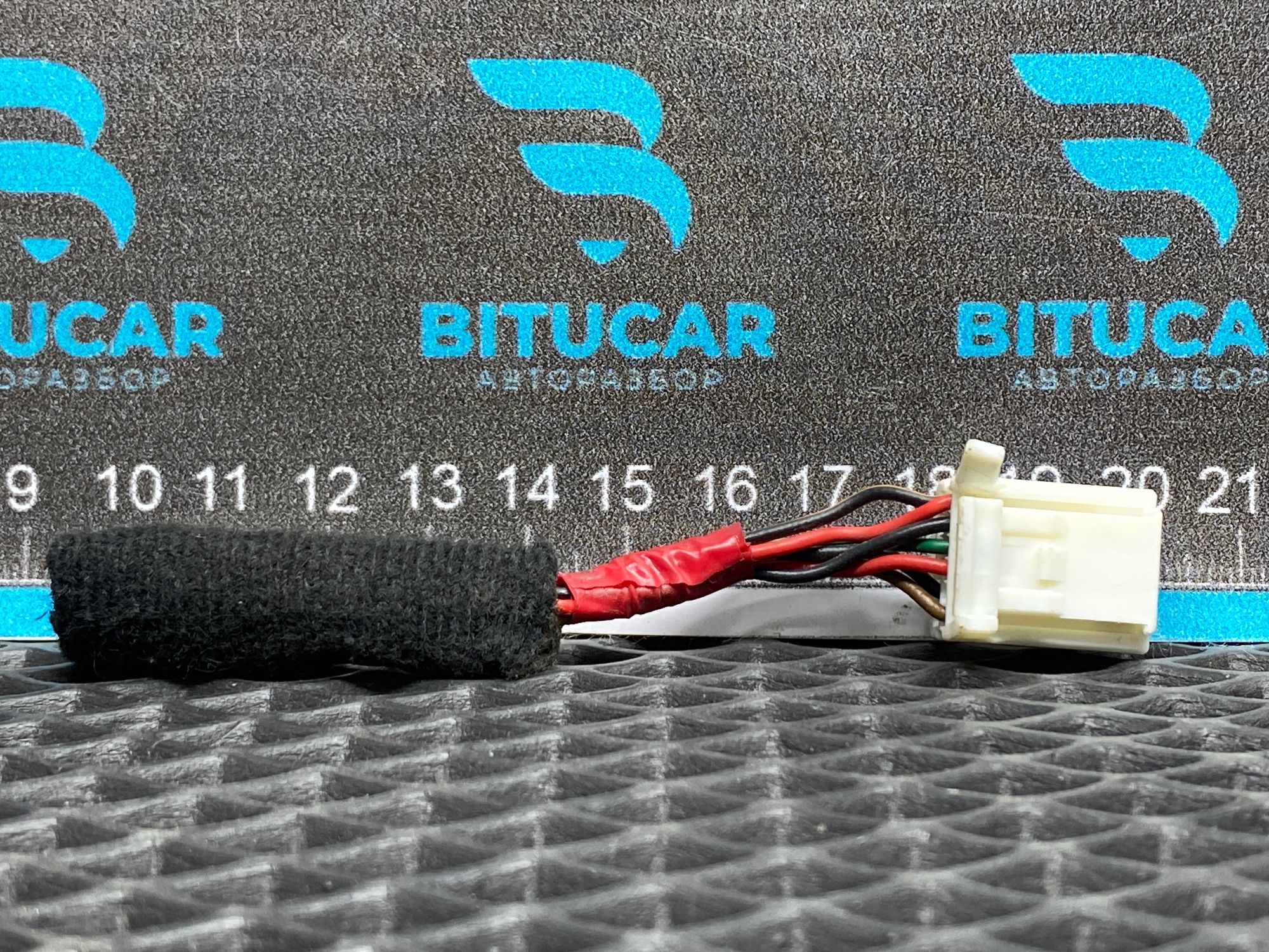 https://ycs.partsauto.market/partsauto-images/thmbs/userImages/c8f07ba63eb5b2f0f6006ea854bf8f7d/part/19d298f2-670c-4470-b272-70b9b2faedd9_1777723285625.jpg