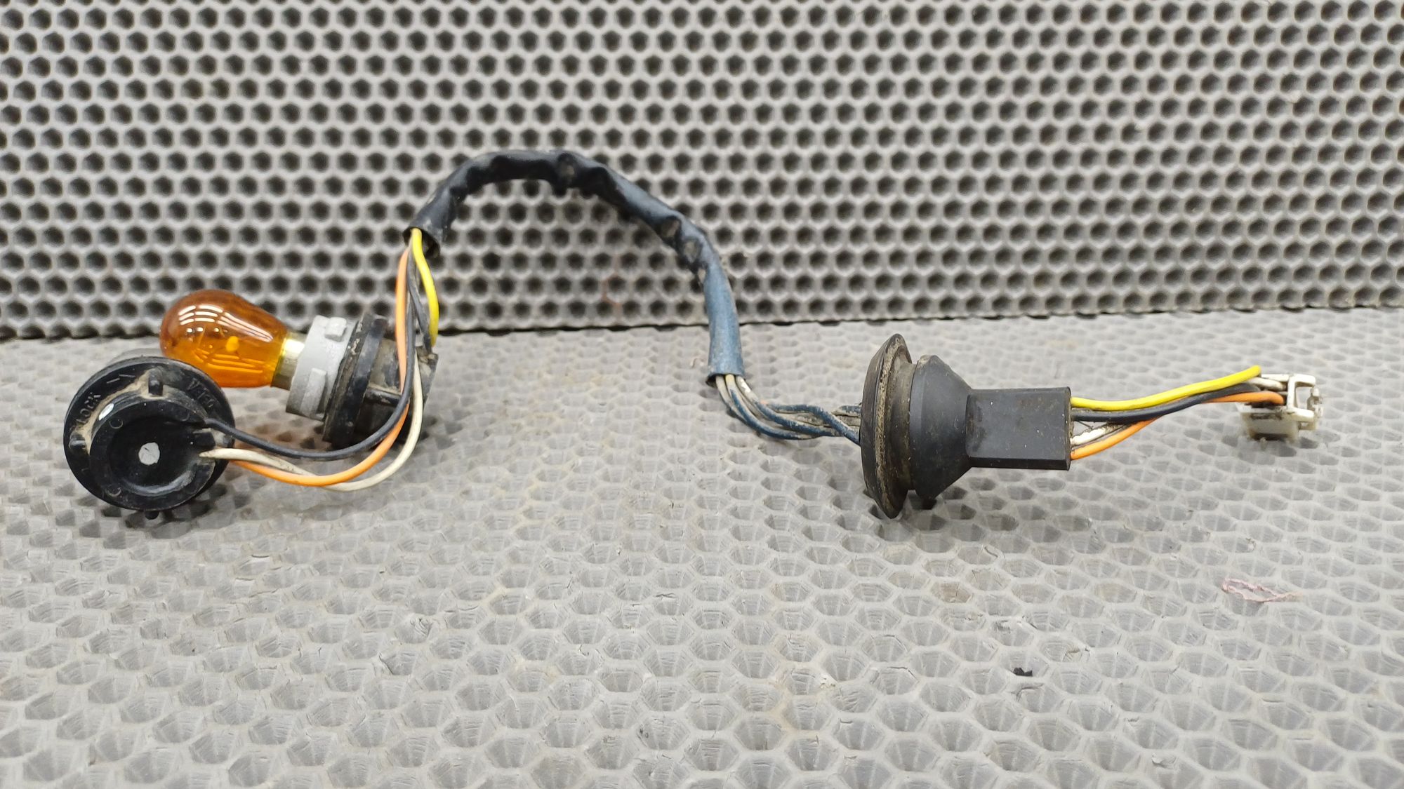 Б/У проводка заднего левого фонаря Toyota CARINA E 6 дорест. 1992—1996 1994 Зеленый, 990 рублей, Краснодар