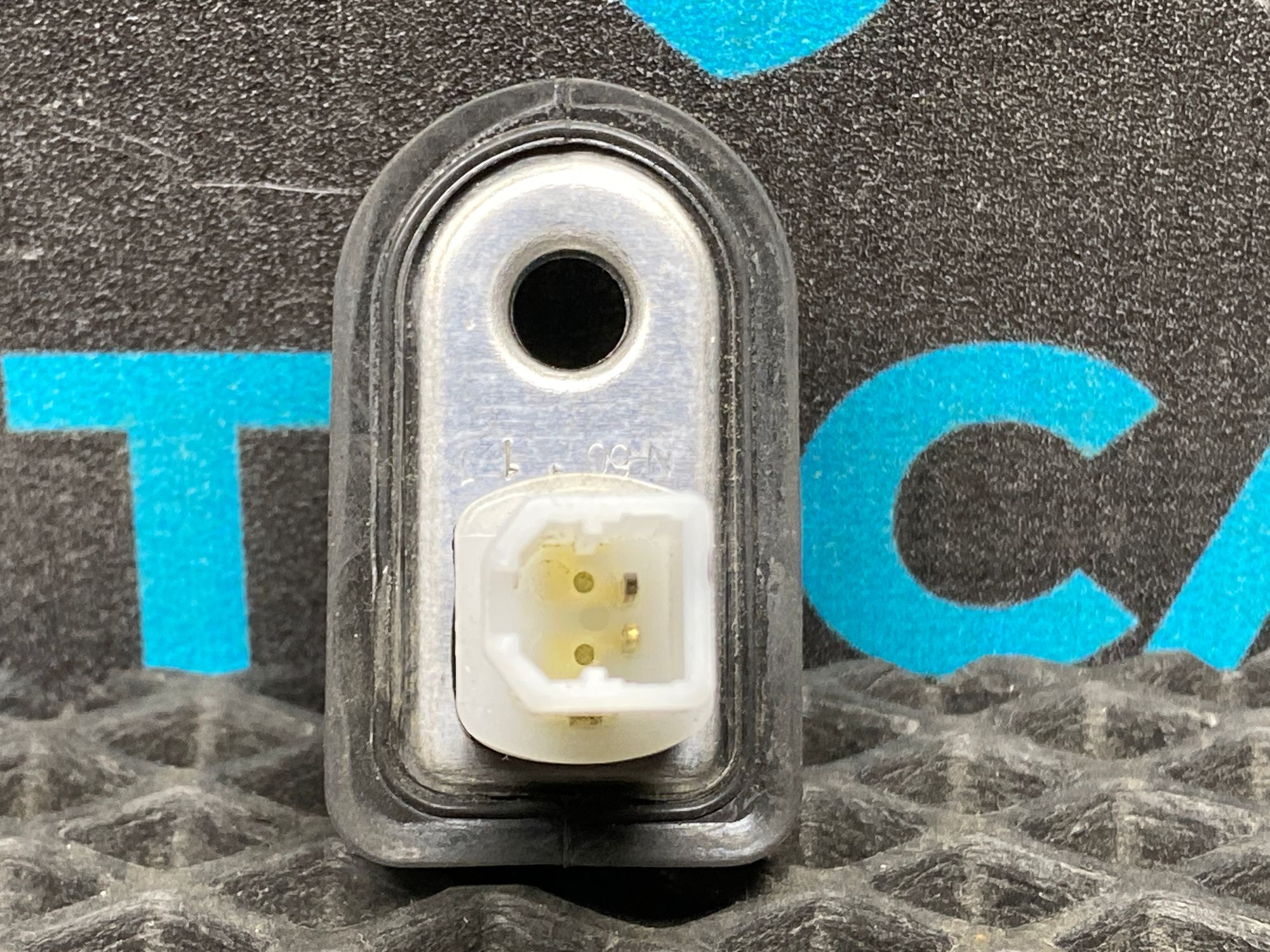 https://ycs.partsauto.market/partsauto-images/thmbs/userImages/c8f07ba63eb5b2f0f6006ea854bf8f7d/part/1a23686a-813b-4109-b390-90ed24af8059_1776944805882.jpg