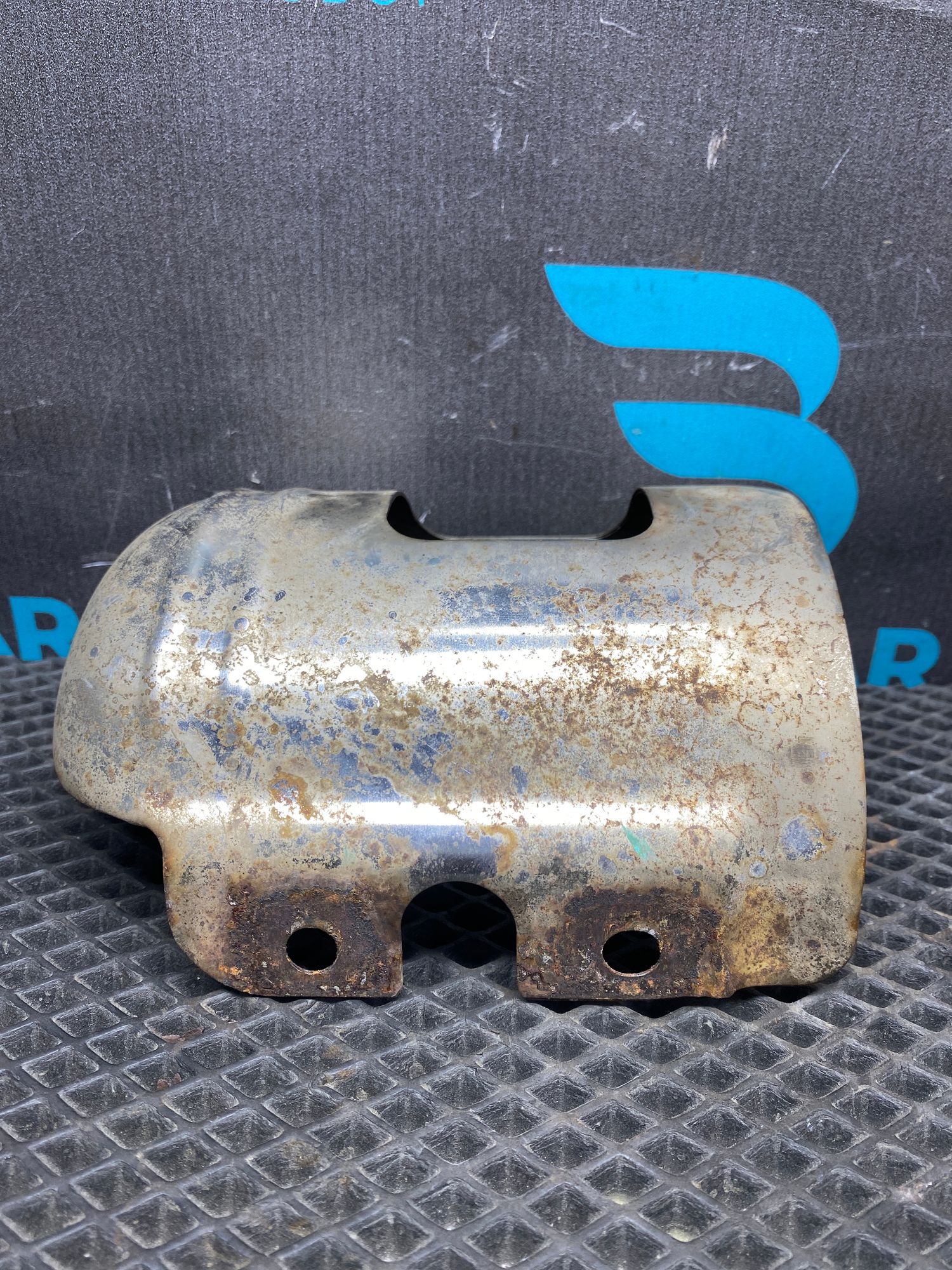 https://ycs.partsauto.market/partsauto-images/thmbs/userImages/c8f07ba63eb5b2f0f6006ea854bf8f7d/part/1b6ab04e-ca59-45bb-a0be-04de4e41c827_1777116308233.jpg