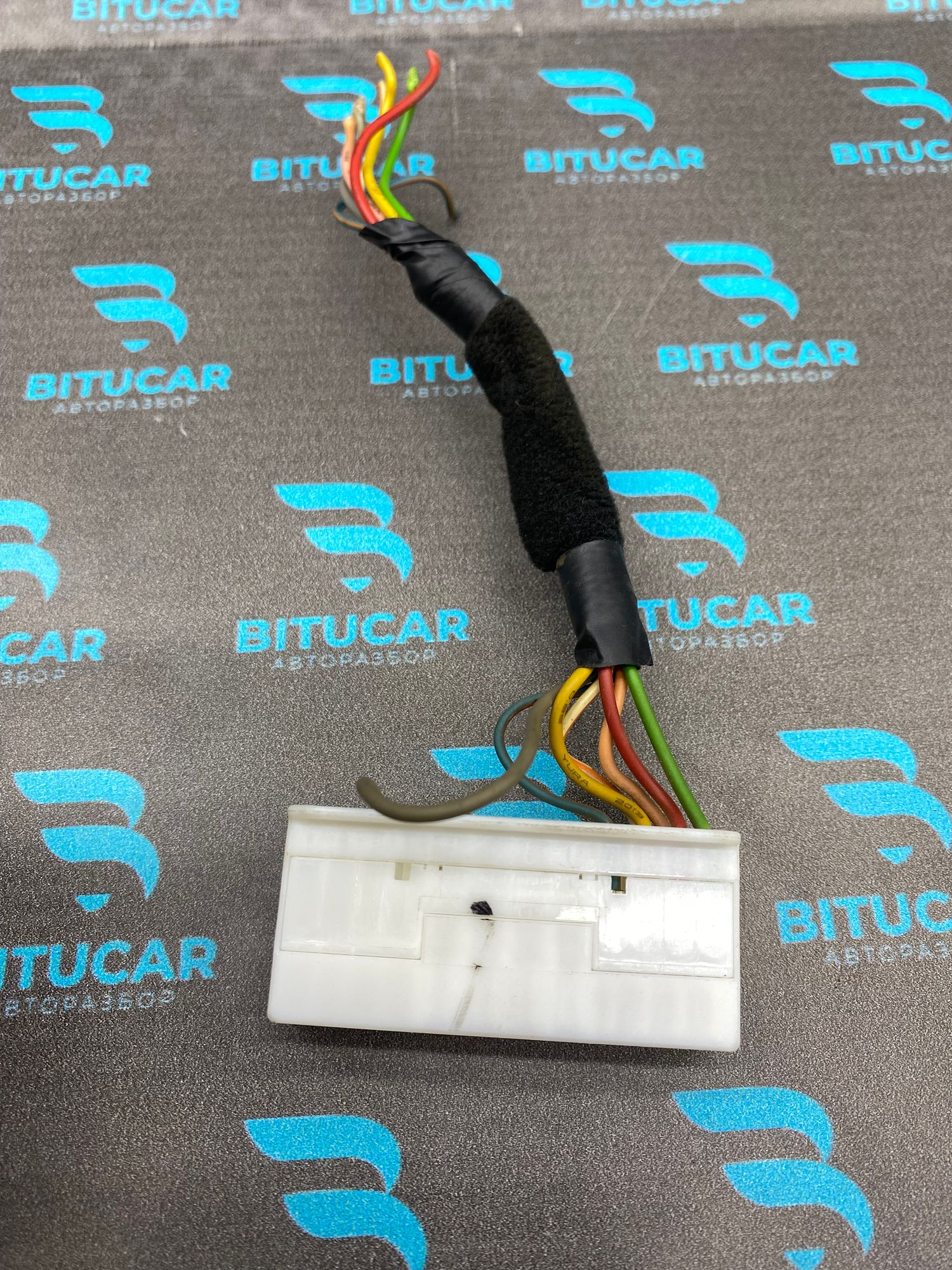 https://ycs.partsauto.market/partsauto-images/thmbs/userImages/c8f07ba63eb5b2f0f6006ea854bf8f7d/part/1b6b49ec-0099-462d-8139-b44d79406942_1770553560315.jpg