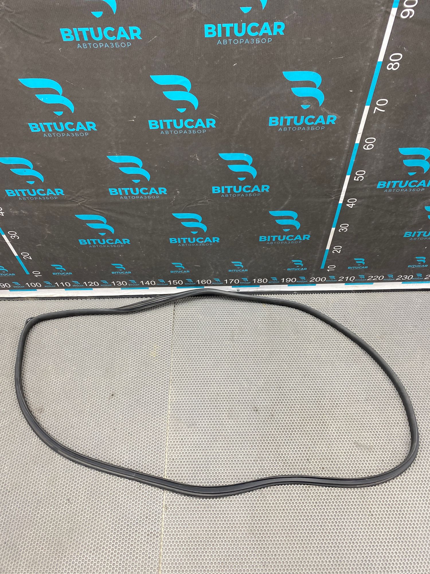 Б/У Уплотнитель двери задней правой Kia Optima IV JF (G4KJ) 2.4L AT 2019 GT-Line, 1490 рублей, Краснодар