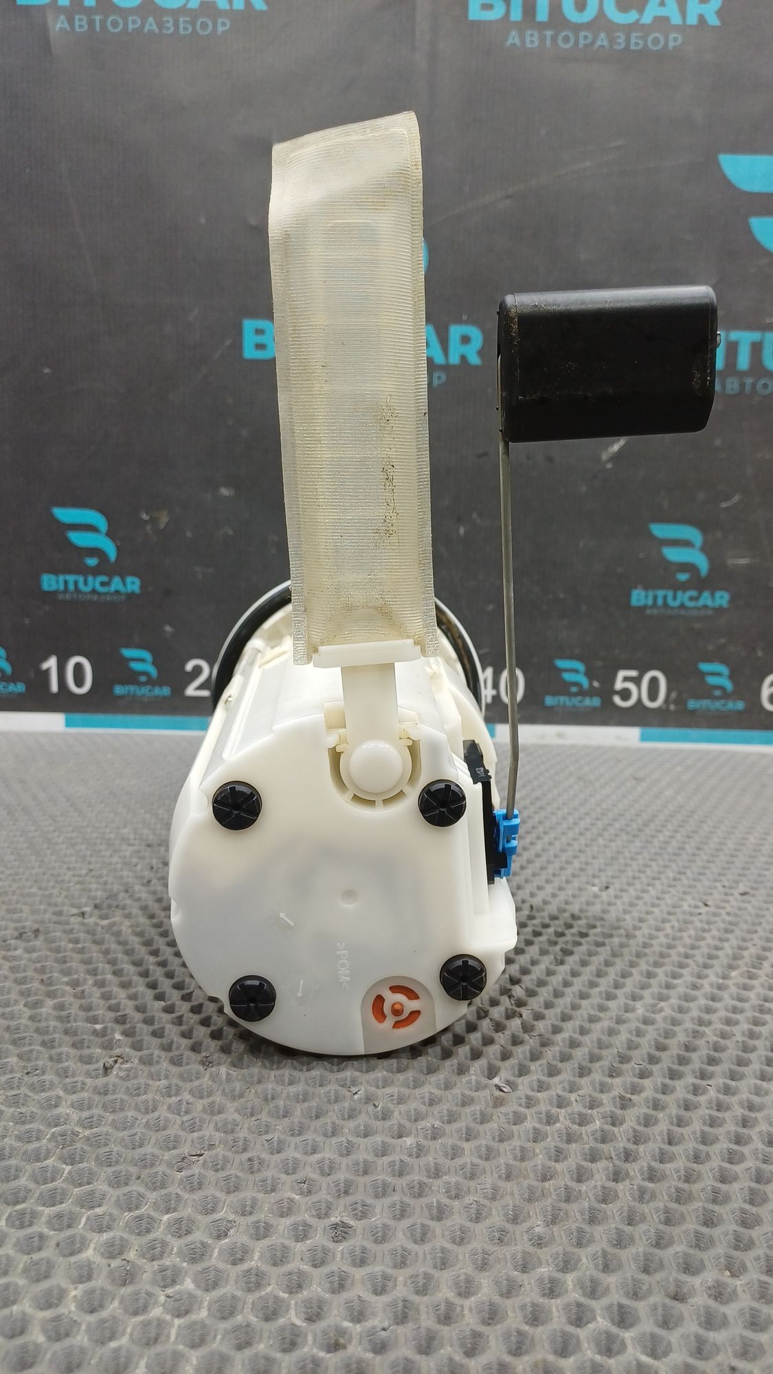 https://ycs.partsauto.market/partsauto-images/thmbs/userImages/c8f07ba63eb5b2f0f6006ea854bf8f7d/part/1c1c9e30-4234-42d2-aa1d-74de492ddc62_1777363450577.jpg