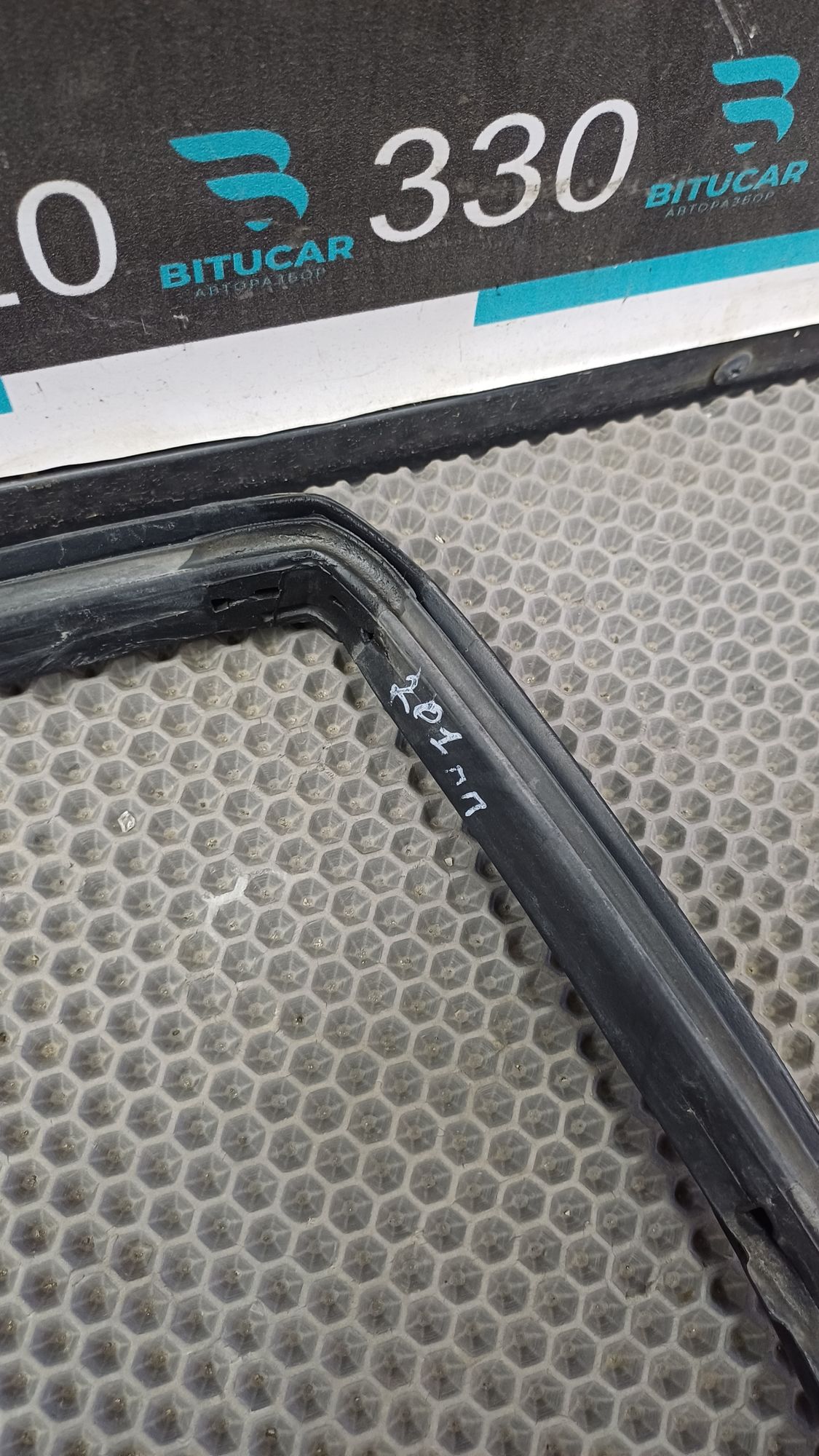 https://ycs.partsauto.market/partsauto-images/thmbs/userImages/c8f07ba63eb5b2f0f6006ea854bf8f7d/part/1c3449fe-48d9-4064-aa12-1db49c416261_1777202369239.jpg