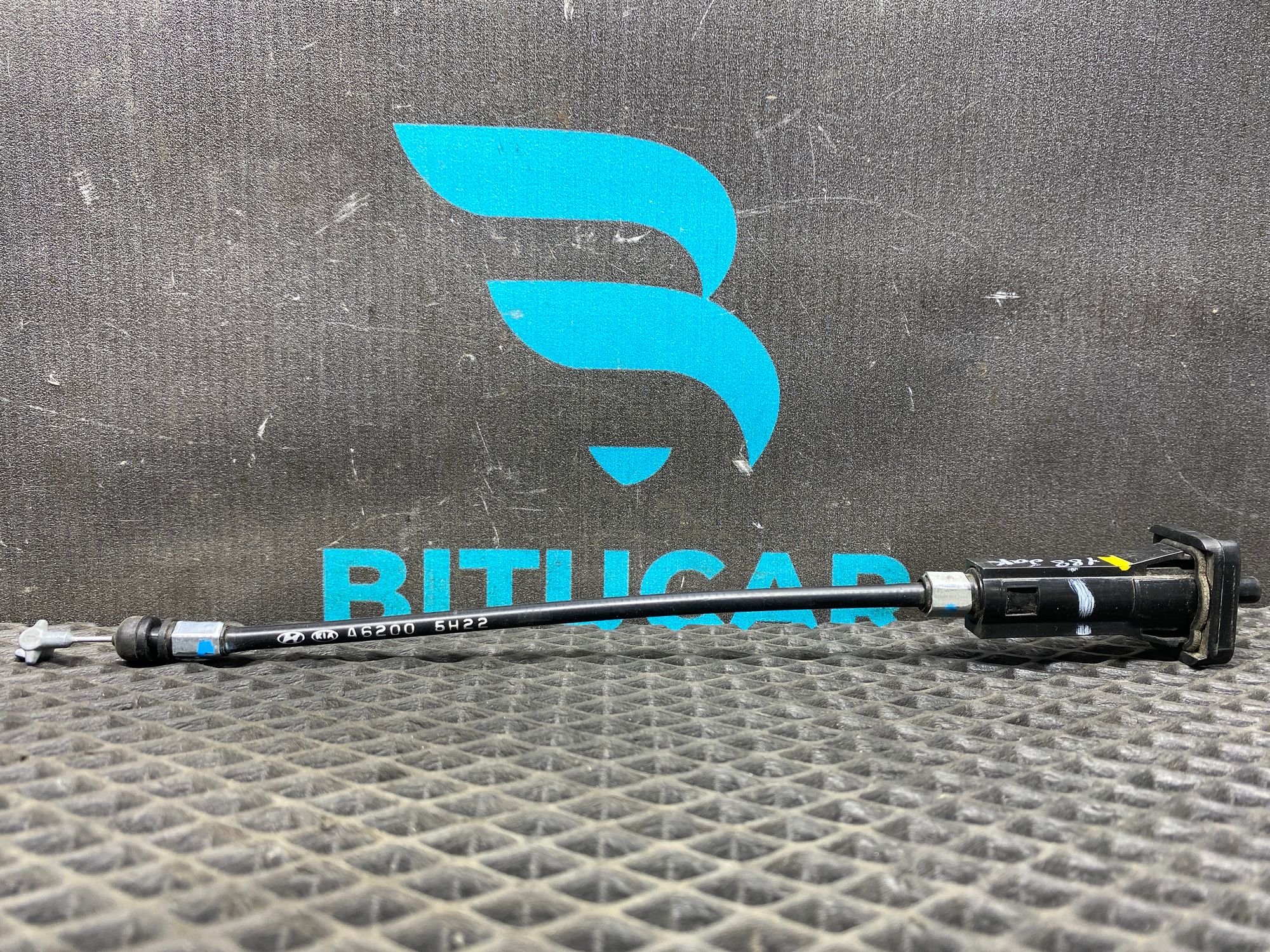 https://ycs.partsauto.market/partsauto-images/thmbs/userImages/c8f07ba63eb5b2f0f6006ea854bf8f7d/part/1c40e94d-0343-4b99-aa1f-48987dec5ea6_1777450493763.jpg