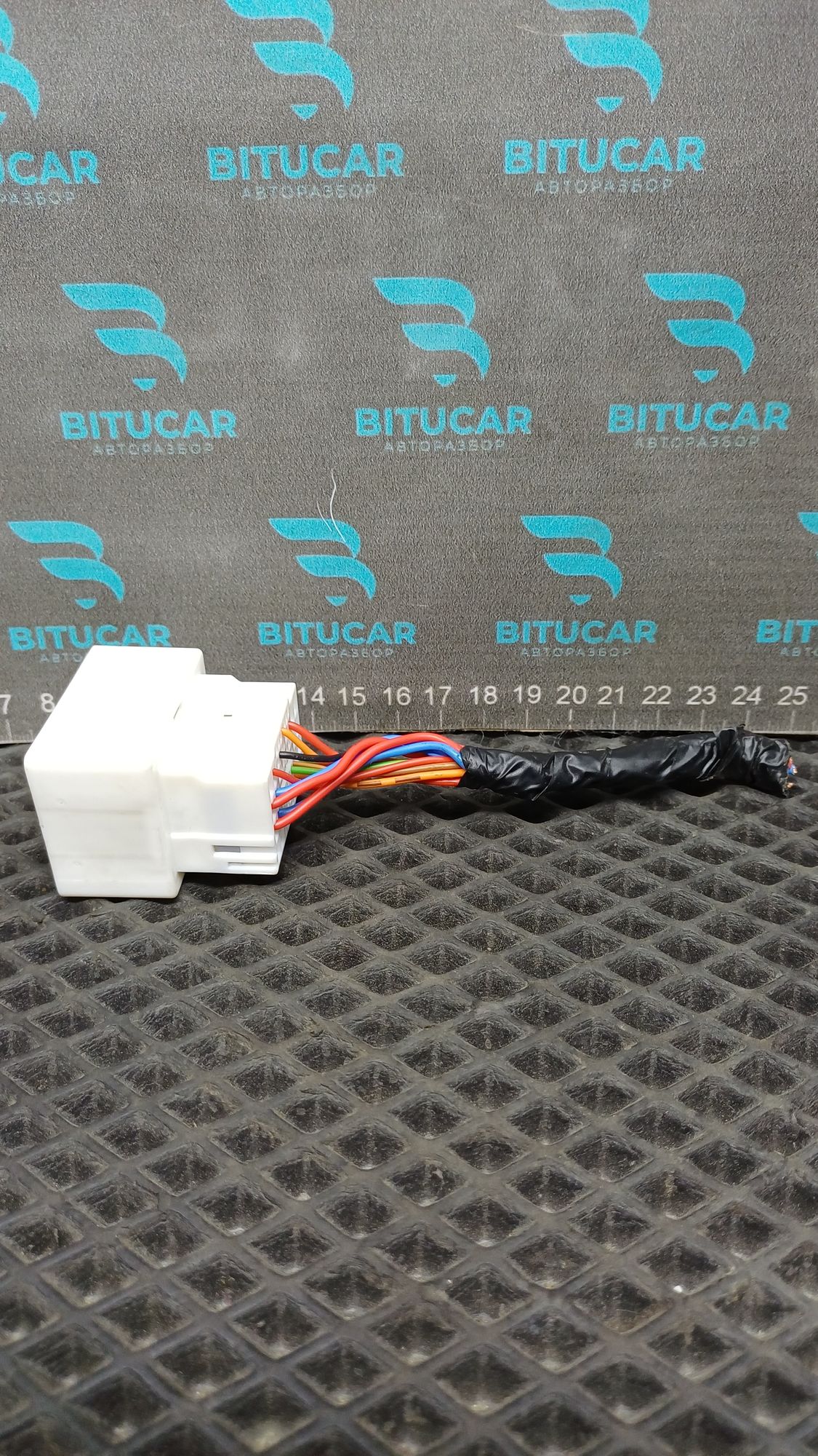 https://ycs.partsauto.market/partsauto-images/thmbs/userImages/c8f07ba63eb5b2f0f6006ea854bf8f7d/part/1c6957df-add3-4f85-b64c-42730ed8a998_1777562059883.jpg