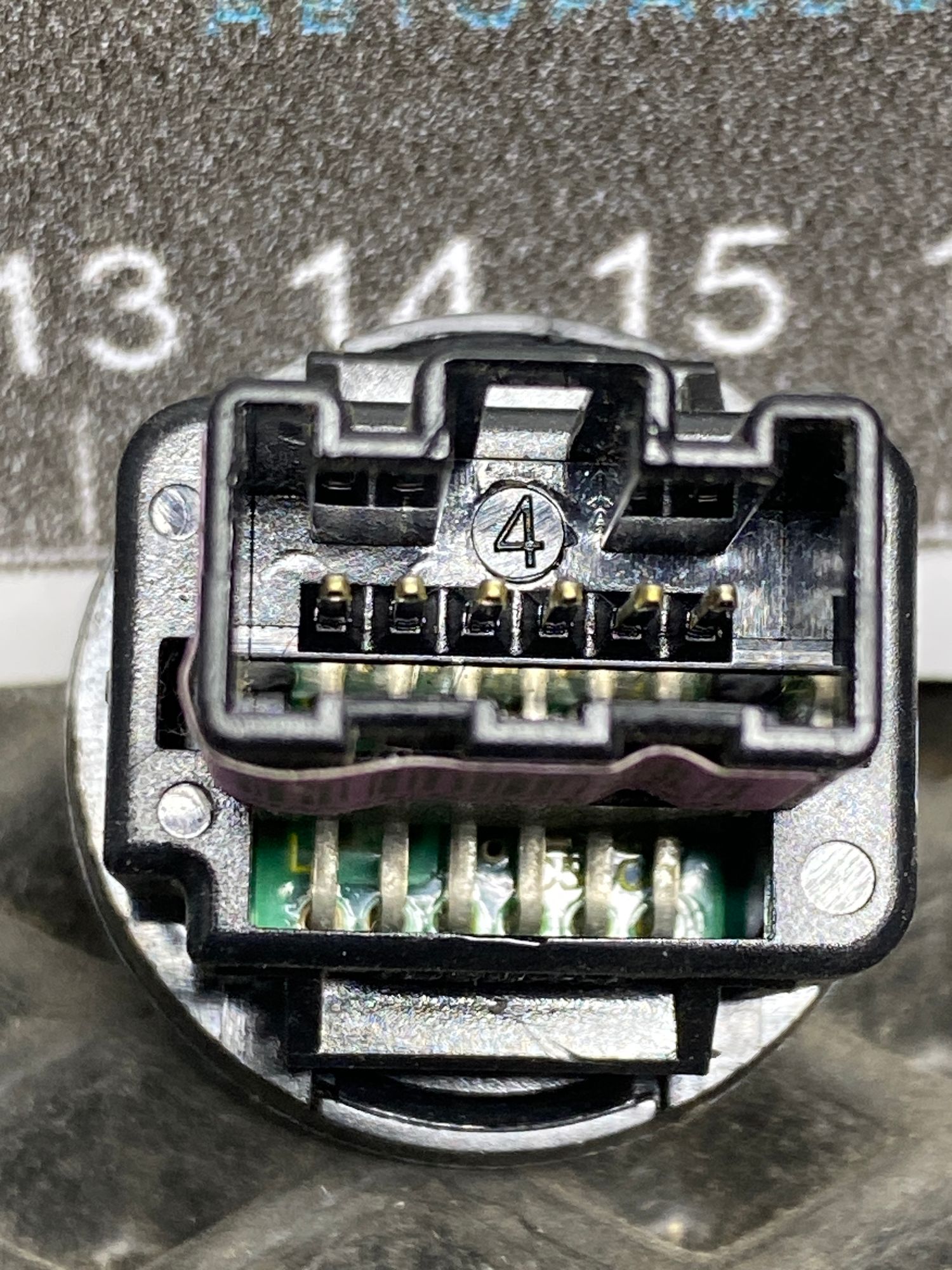 https://ycs.partsauto.market/partsauto-images/thmbs/userImages/c8f07ba63eb5b2f0f6006ea854bf8f7d/part/1cffd7f7-784e-4f40-9334-2fc32cd3cf2d_1777633316877.jpg