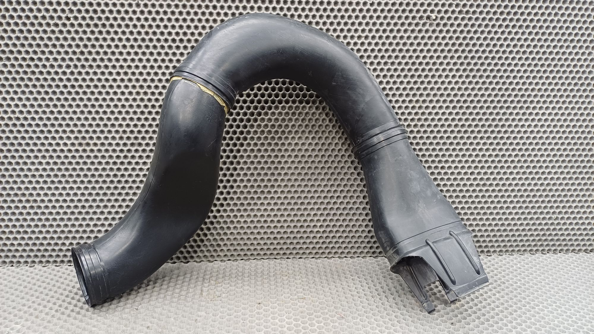 https://ycs.partsauto.market/partsauto-images/thmbs/userImages/c8f07ba63eb5b2f0f6006ea854bf8f7d/part/1d5a98bc-17ee-49f2-9545-b77d58ff1dfb_1774179235096.jpg