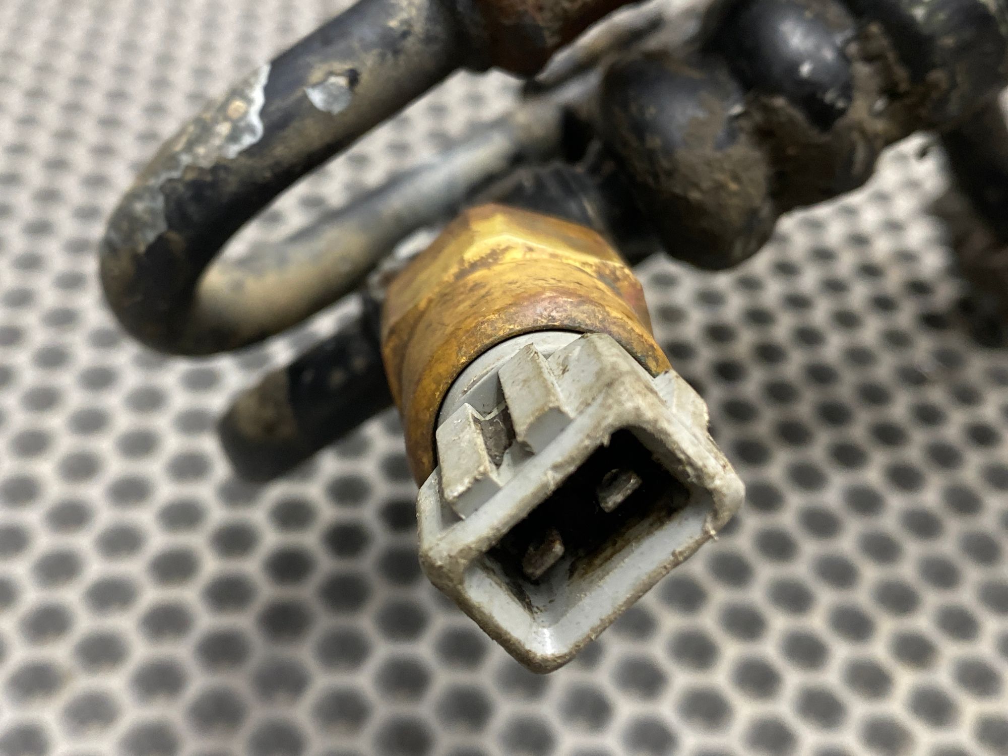 Б/У Трубка ГУР низкого давления  Toyota CARINA E 6 дорест. 1992—1996 1994 Зеленый, 2990 рублей, Краснодар