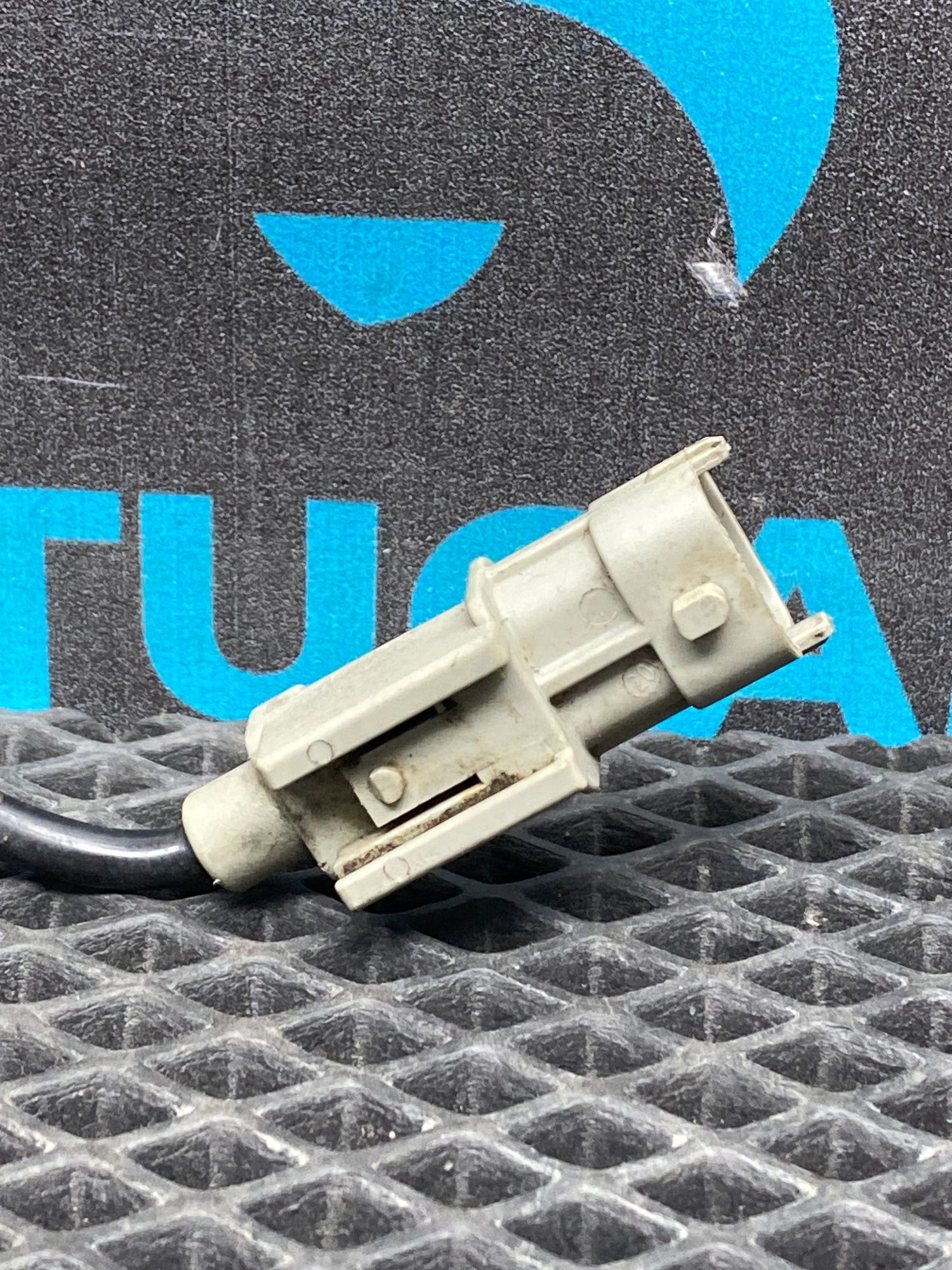 https://ycs.partsauto.market/partsauto-images/thmbs/userImages/c8f07ba63eb5b2f0f6006ea854bf8f7d/part/1ea5e831-9e90-4d16-99f2-141bee634e14_1776582118970.jpg