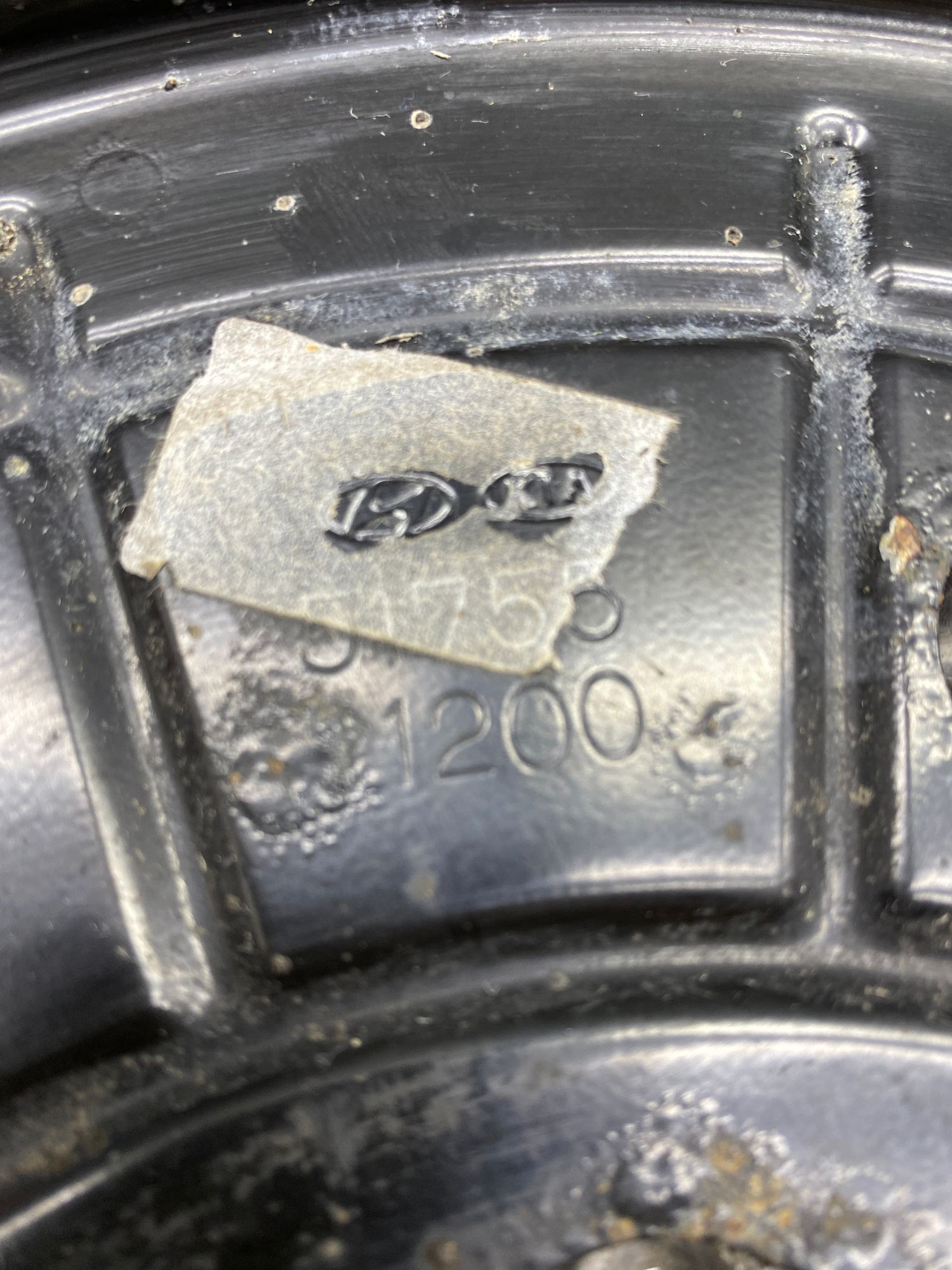 https://ycs.partsauto.market/partsauto-images/thmbs/userImages/c8f07ba63eb5b2f0f6006ea854bf8f7d/part/1ee6a4f1-7f70-4054-ace6-9bade20a8dde_1775200923878.jpg