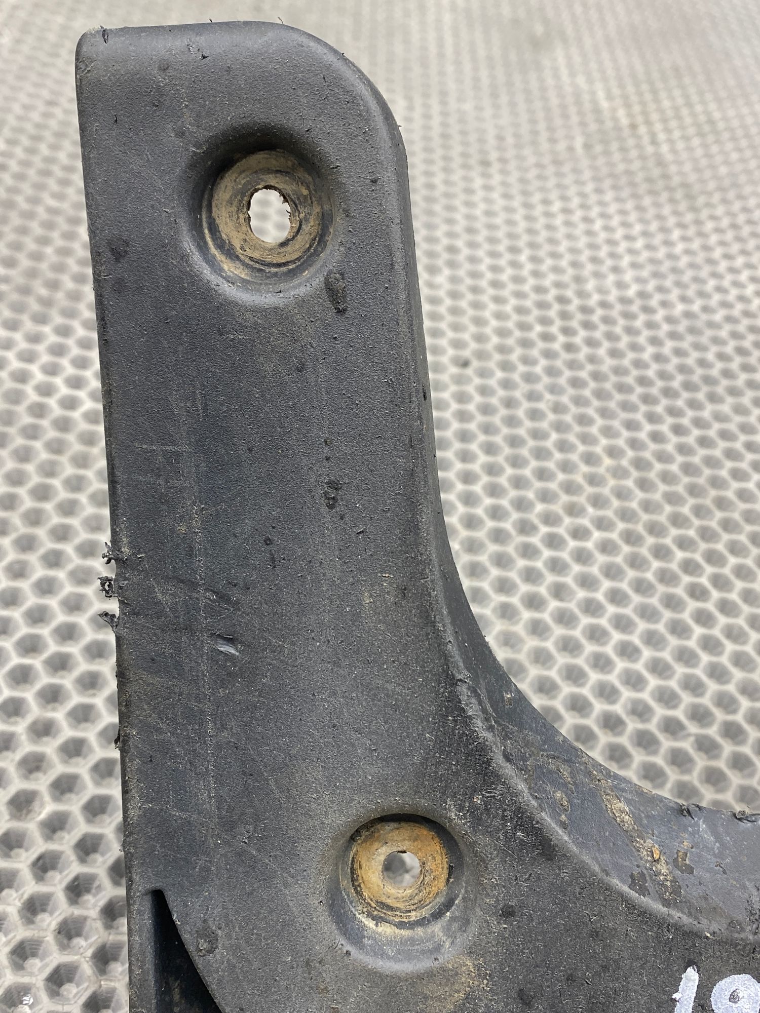 Б/У Брызговик передний правый Kia Optima 4 рест 2019г. 2.0L. G4ND АКПП, 990 рублей, Краснодар