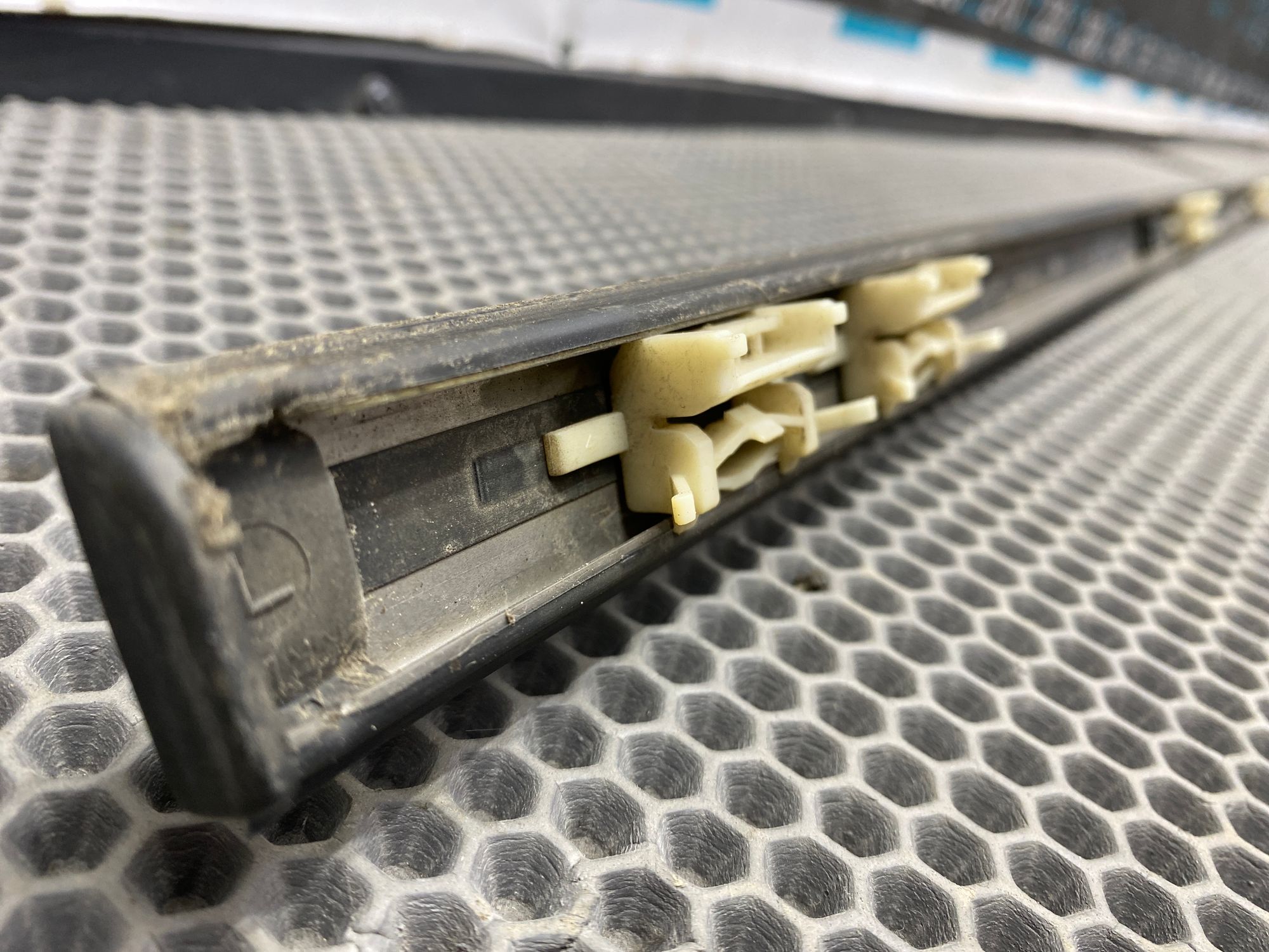 Б/У Молдинг крыши правый Kia Optima 4 рест 2019г. 2.0L. G4ND АКПП, 1490 рублей, Краснодар