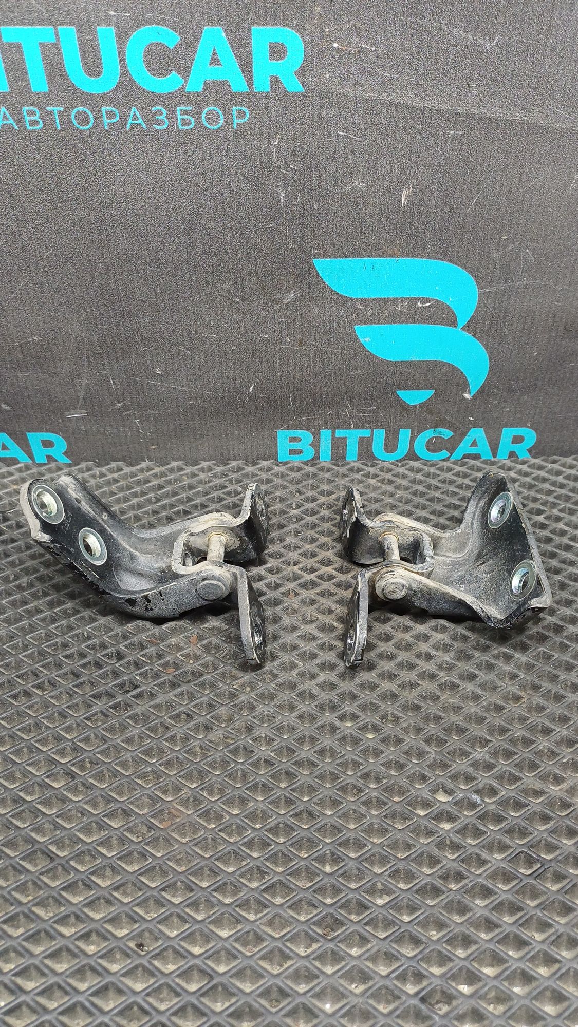 https://ycs.partsauto.market/partsauto-images/thmbs/userImages/c8f07ba63eb5b2f0f6006ea854bf8f7d/part/20b80693-867f-47b4-8822-49b630a9dd06_1777125249663.jpg