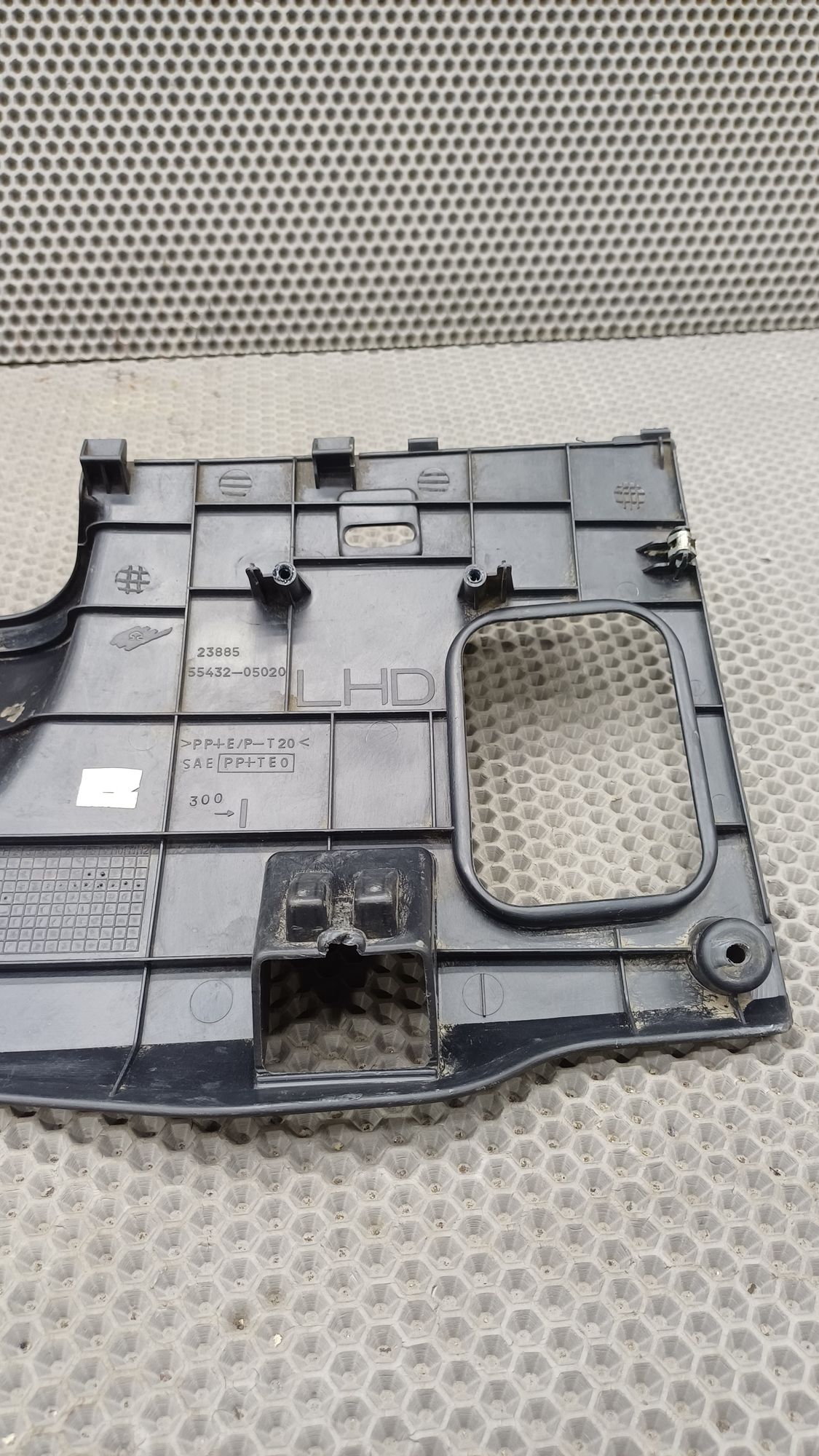 Б/У Панель рулевой колонки Toyota CARINA E 6 дорест. 1992—1996 1994 Зеленый, 990 рублей, Краснодар