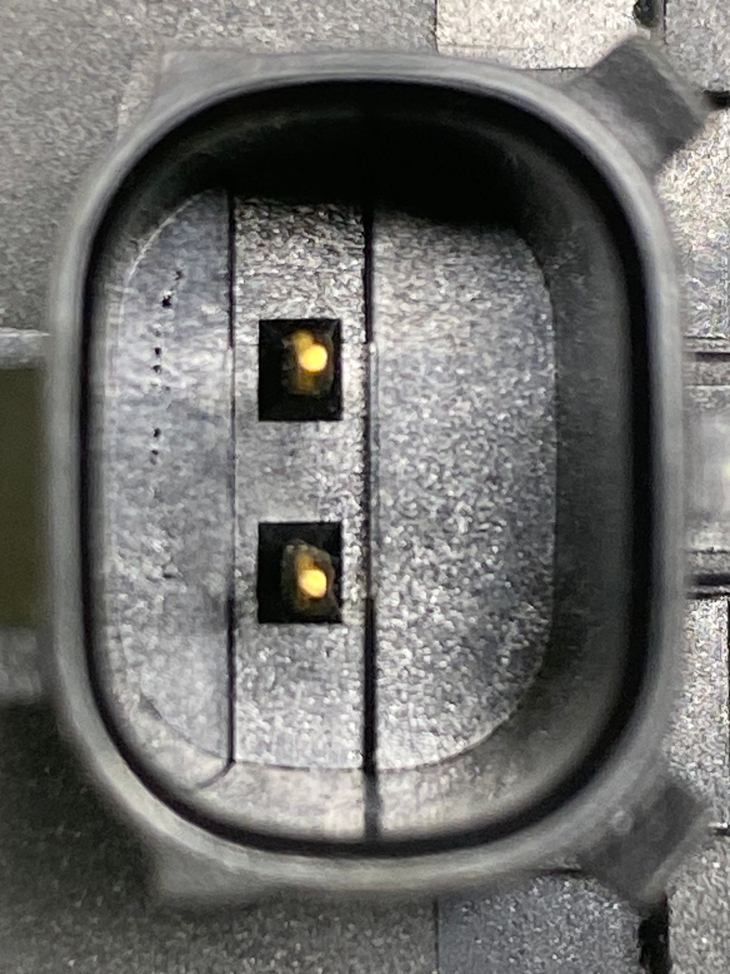https://ycs.partsauto.market/partsauto-images/thmbs/userImages/c8f07ba63eb5b2f0f6006ea854bf8f7d/part/215b7f42-af8b-4f34-9ad6-20dc17d9cdf2_1777389632687.jpg