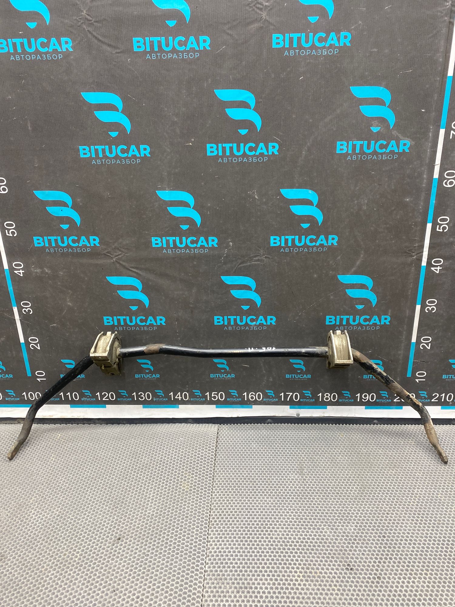 Б/У Стабилизатор подвески передний BMW 7-Series 4 дорест. 2001—2005 2003 Черный, 2990 рублей, Краснодар