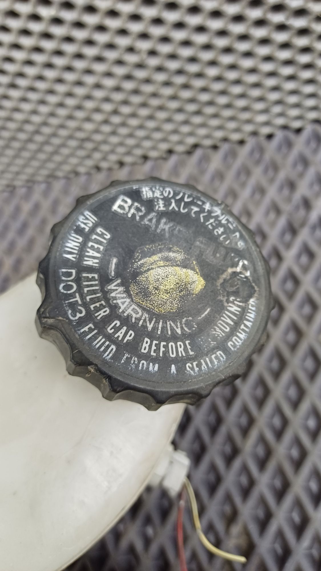 Б/У Цилиндр тормозной главный с бачком Toyota CARINA E 6 дорест. 1992—1996 1994 Зеленый, 1990 рублей, Краснодар